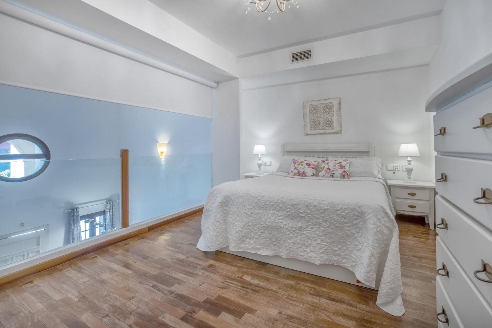 Santa Ana Free Parking Center Apartamento