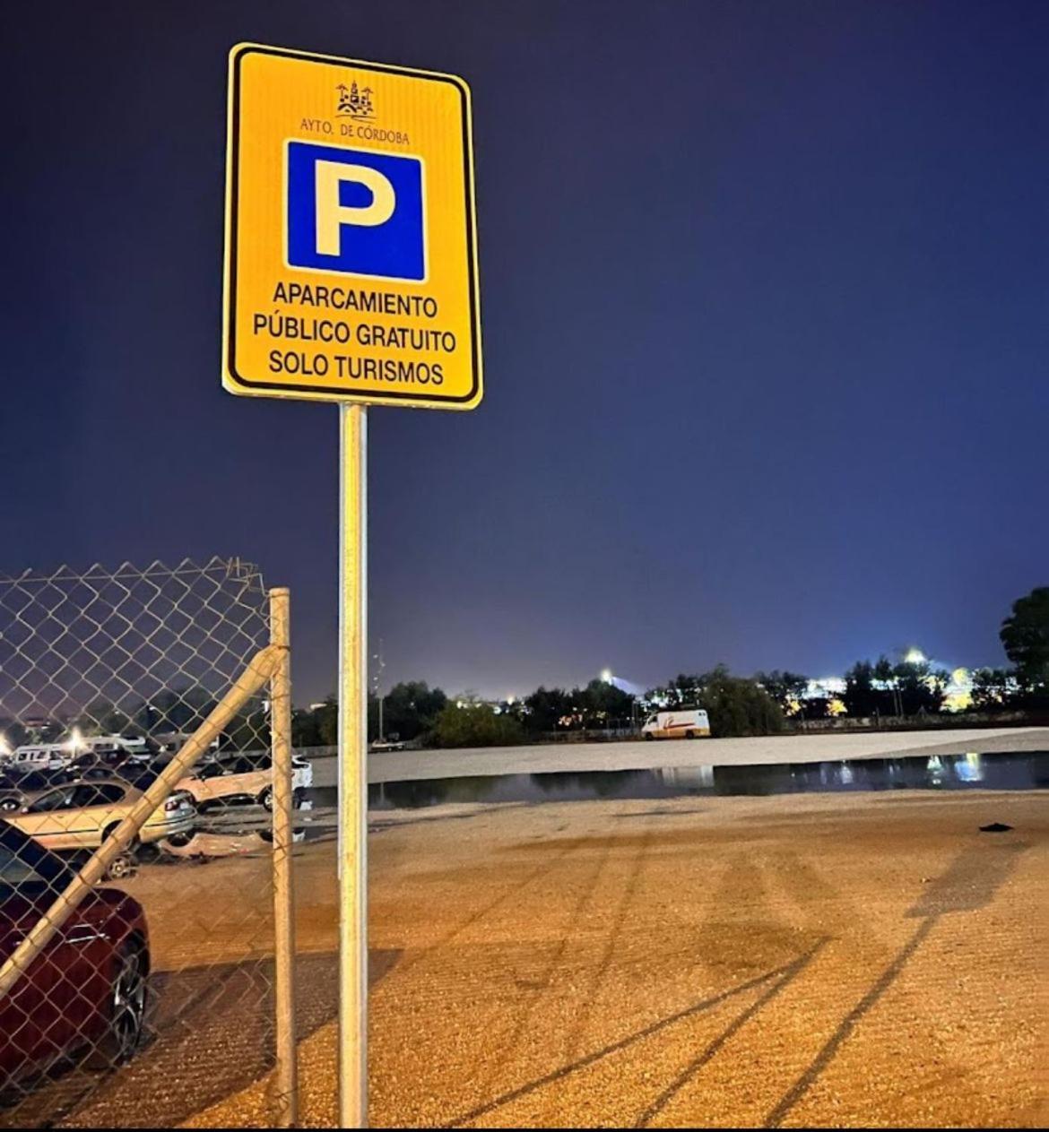 Apartamento Deluxe Lineros 34 Con Parking A 150 Mts *