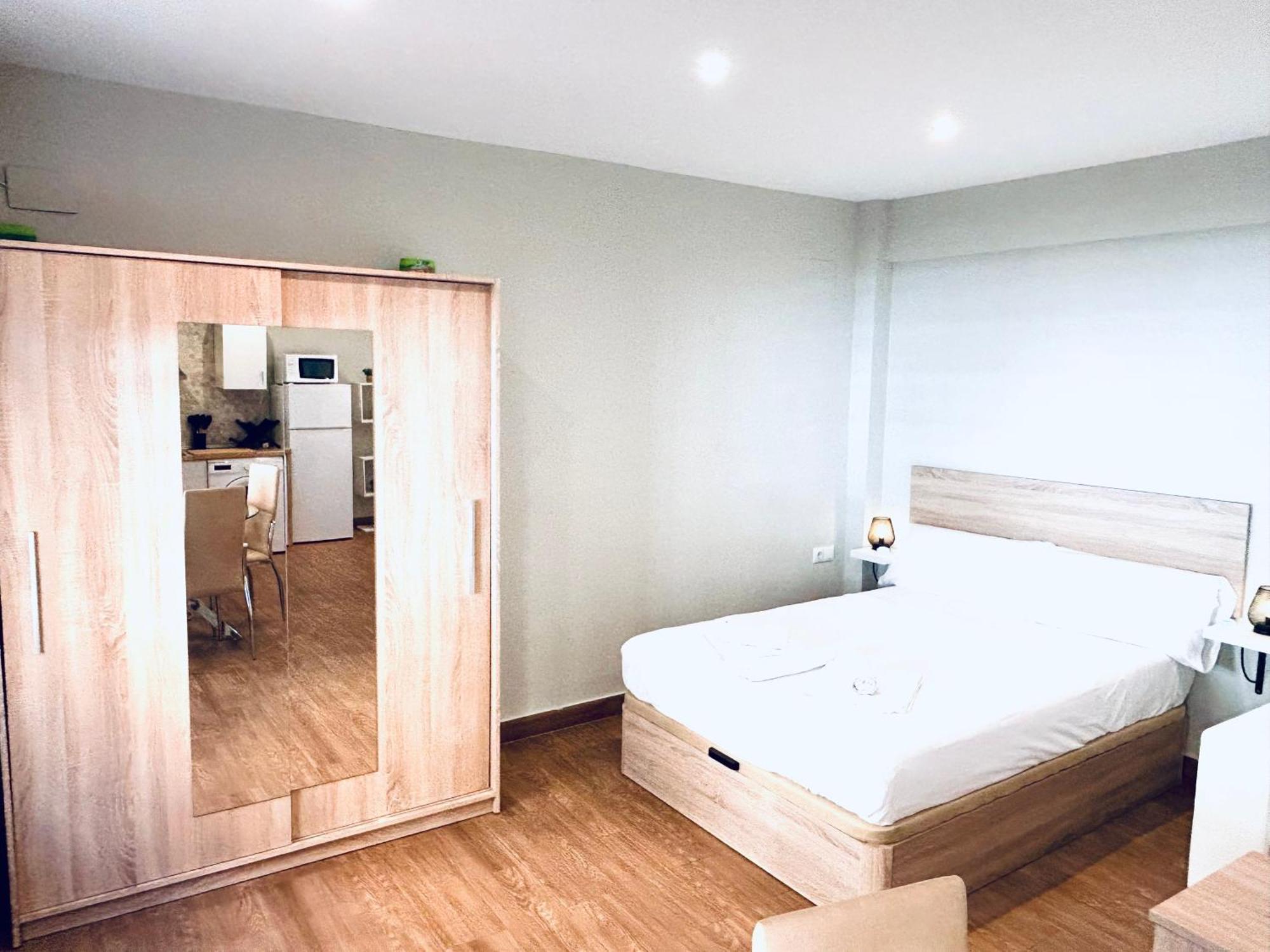 Apartment Plaza De Andalucia Con Parking *
