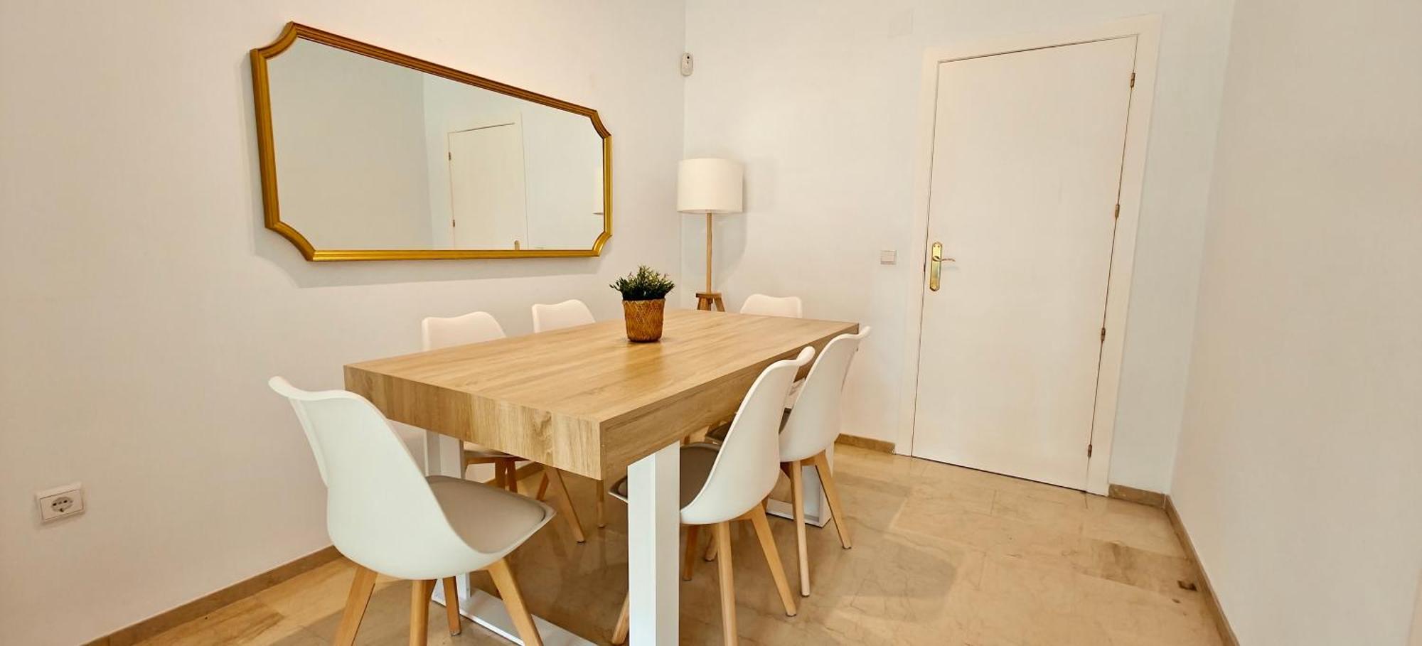 Apartamento Deluxe Puerta De Almodovar Córdoba