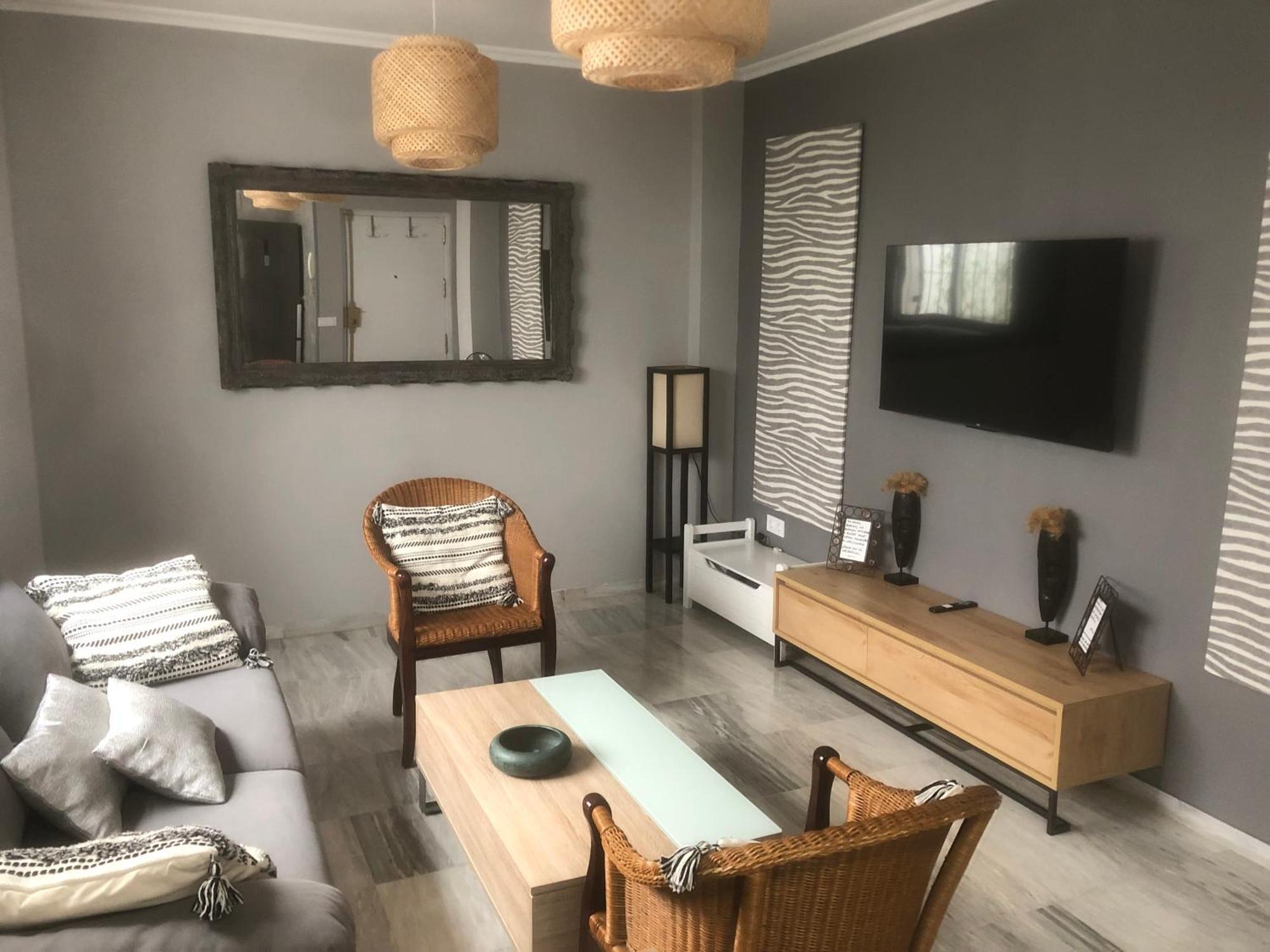 Apartamento En El Centro Totalmente Climatizado, Parking Gratuito Córdoba