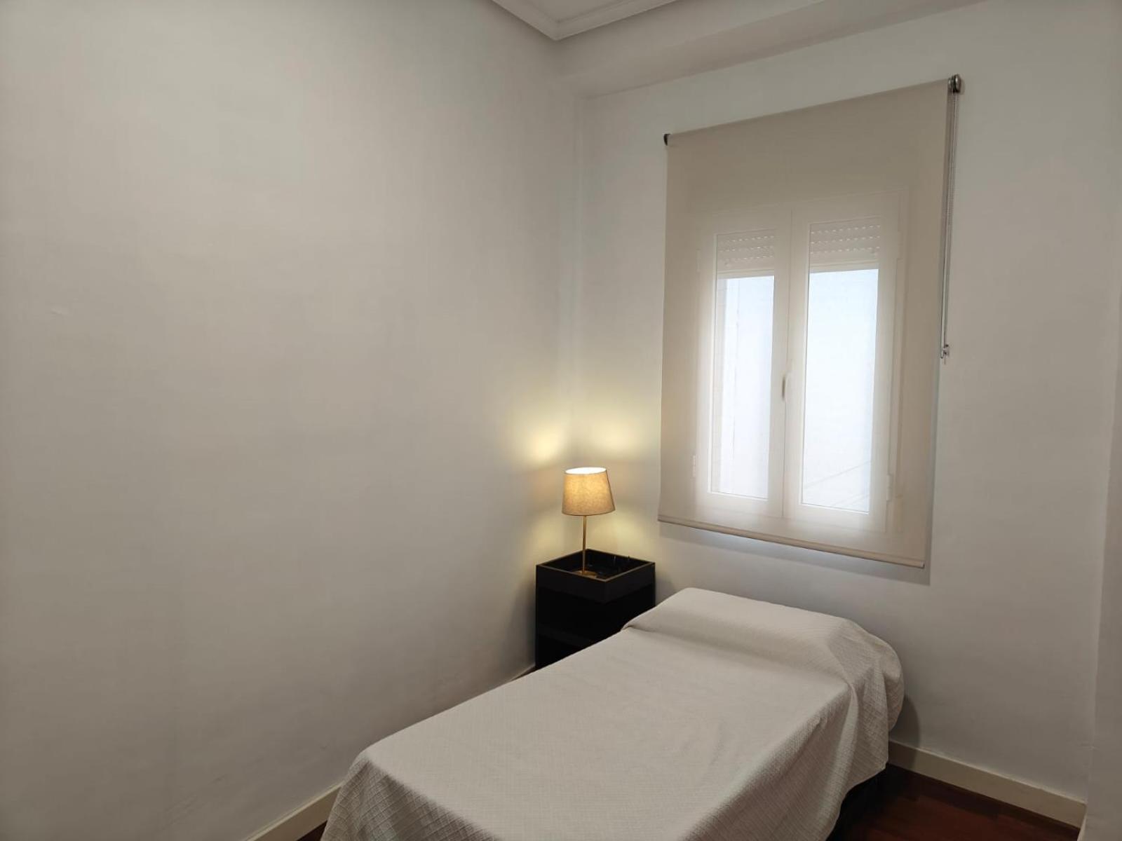 Gran Capitan Luxury Center Apartment- Parking * Cordoba