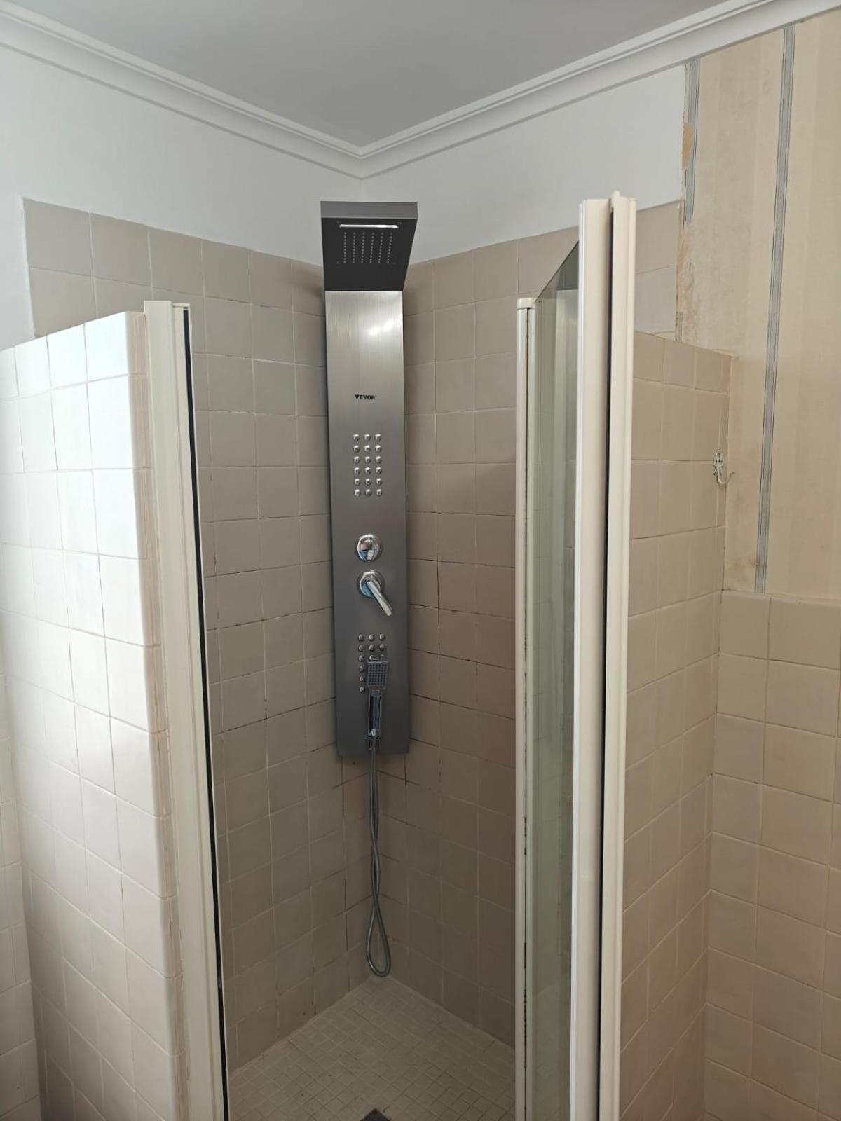 Gran Capitan Luxury Center Apartment- Parking Apartment Cordoba