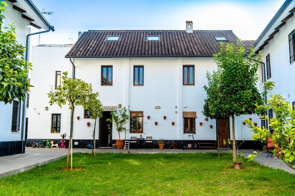 Patios De San Lorenzo Con Parking Holiday home Cordoba