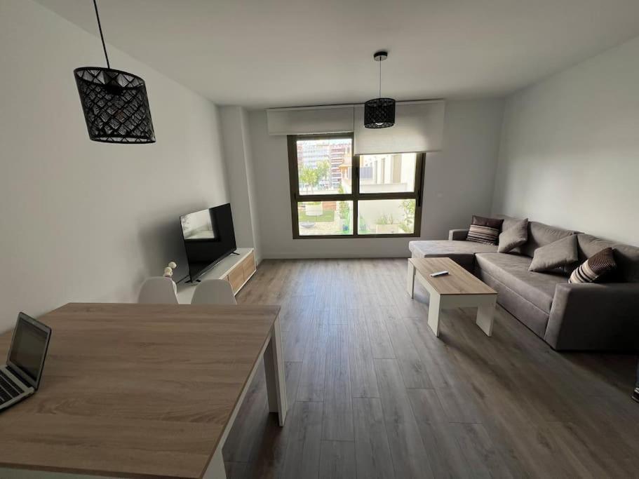 Apartamento De Lujo Gran Capitan En El Centro