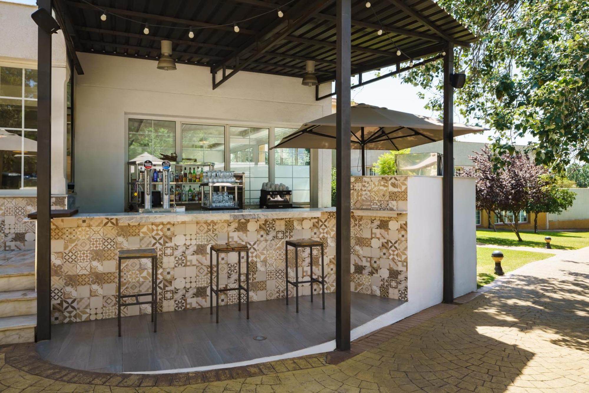 Hotel Crisol Jardines De