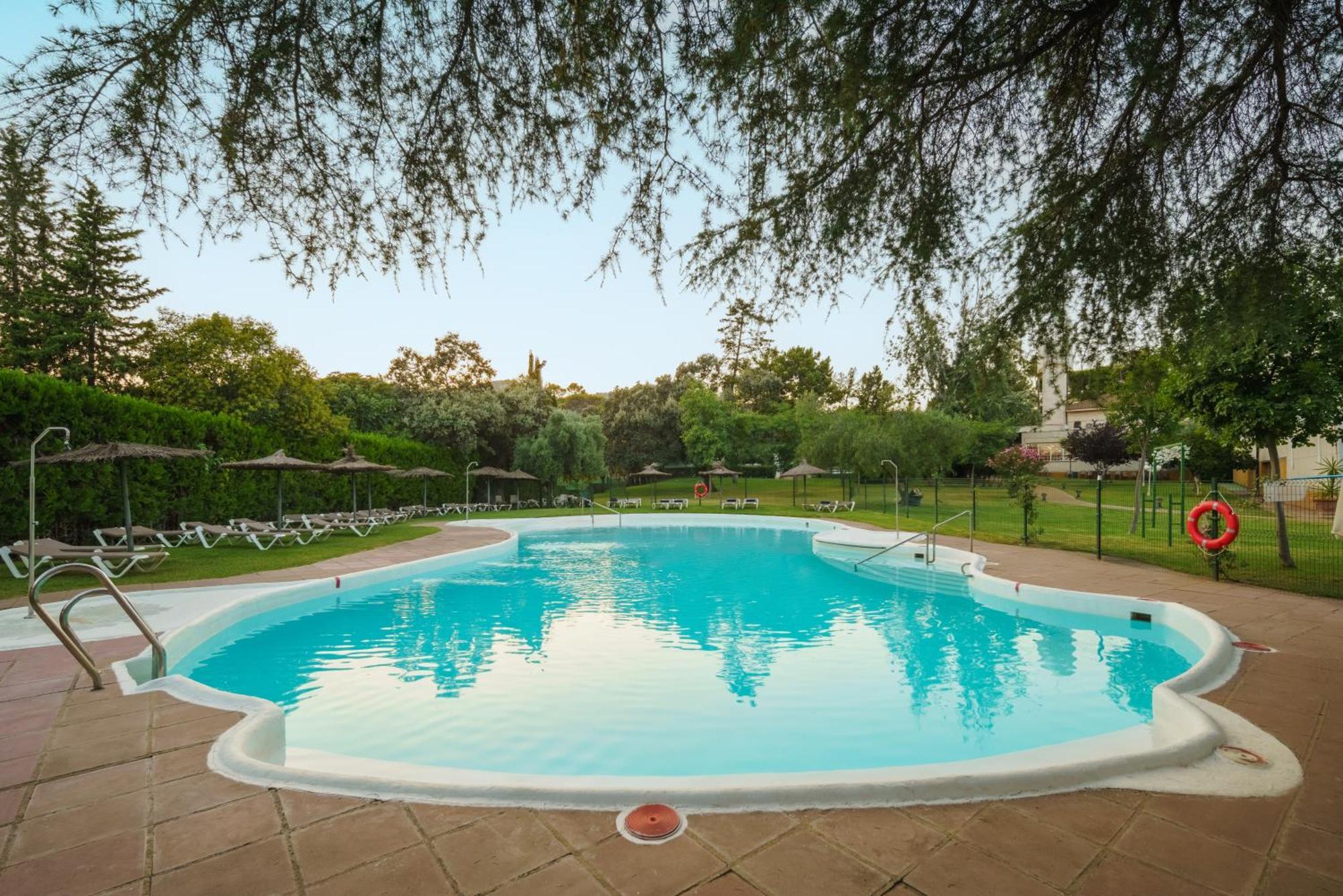 Crisol Jardines De 4* Cordoba