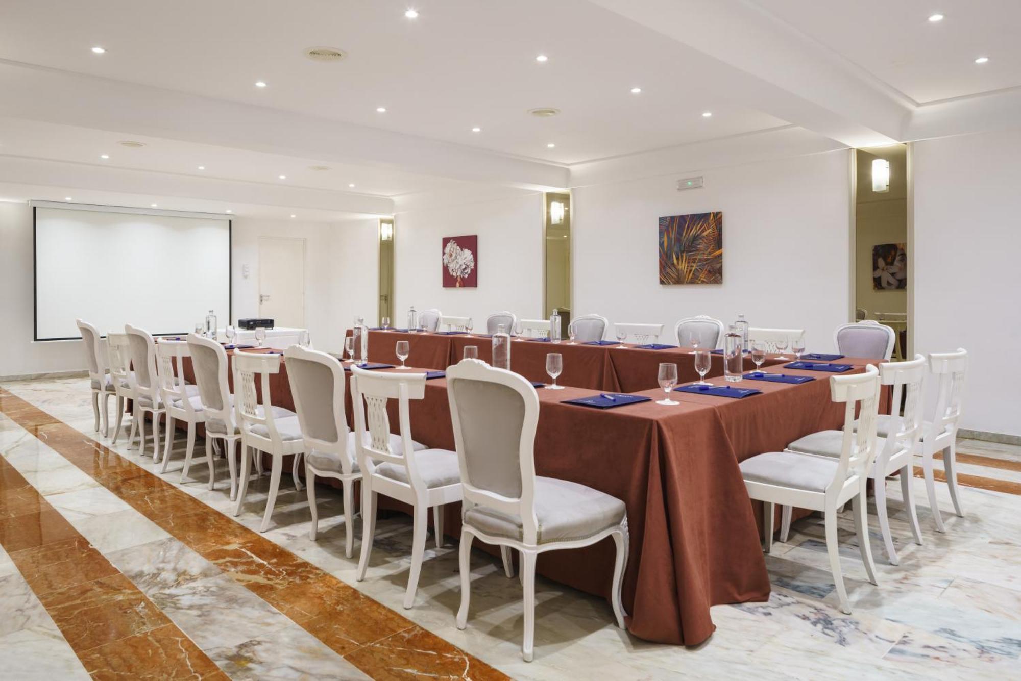 Crisol Jardines De Hotel
