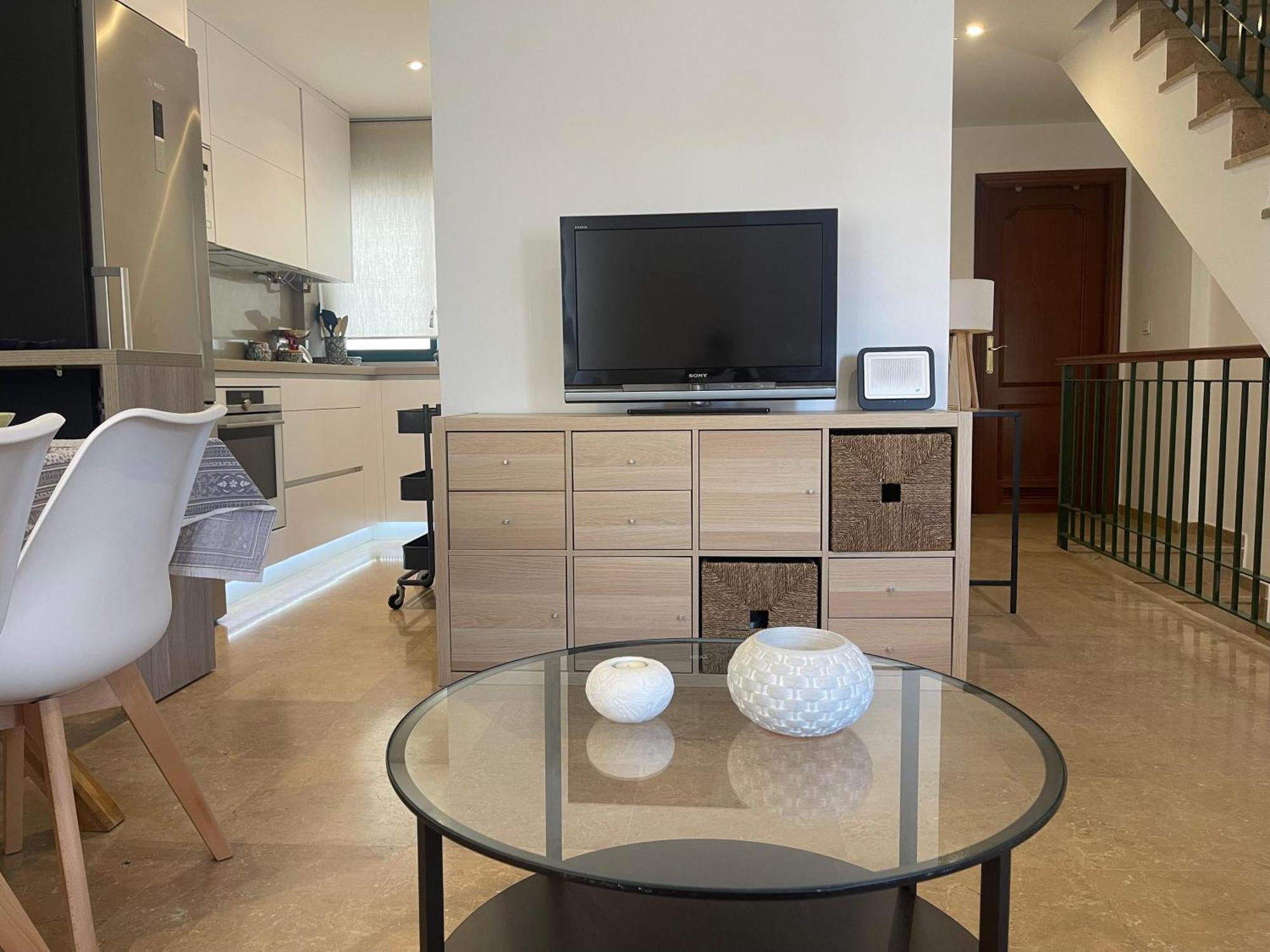 Azahar Centre & Parking Apartment