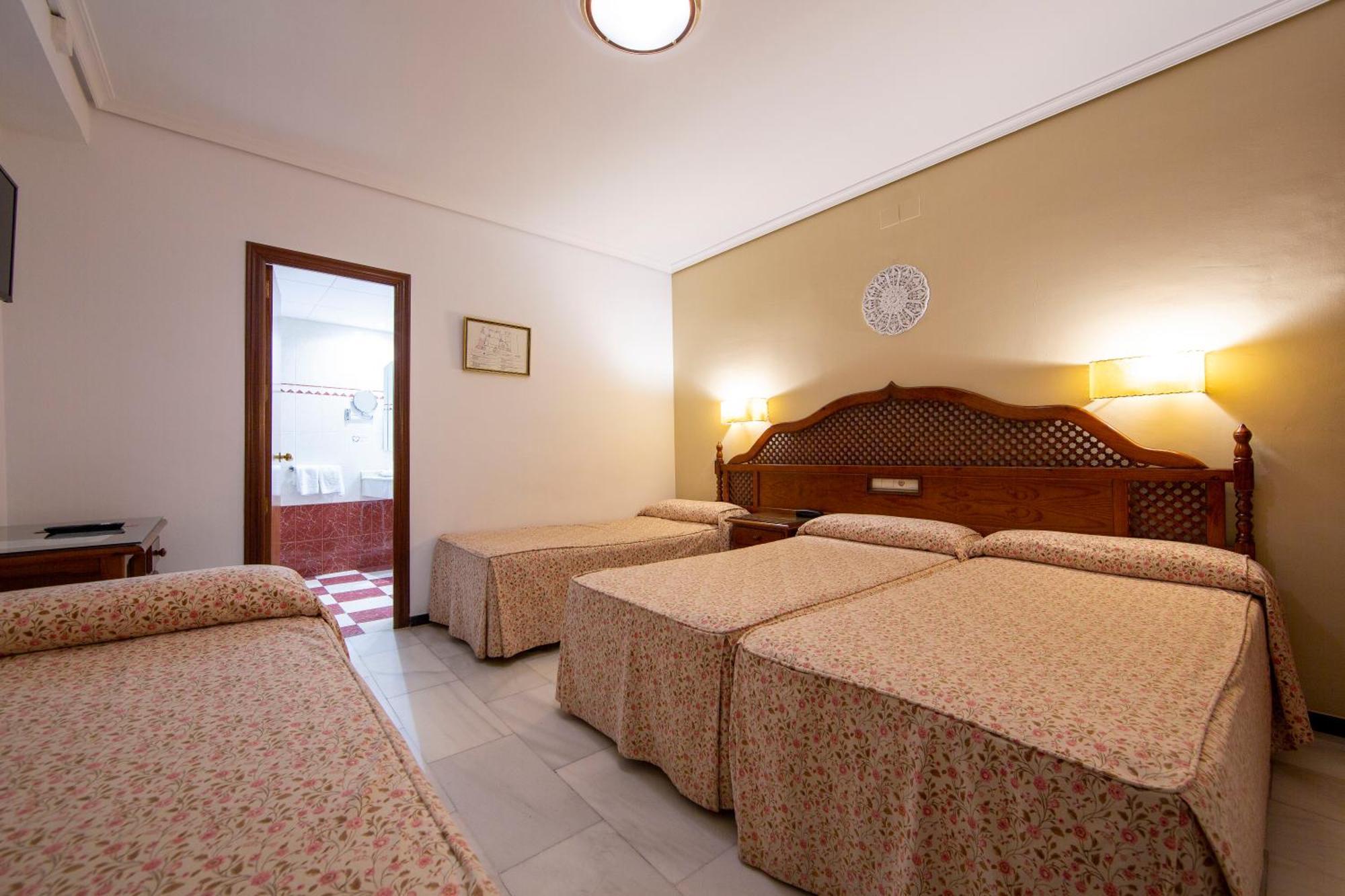 Hotel Omeyas