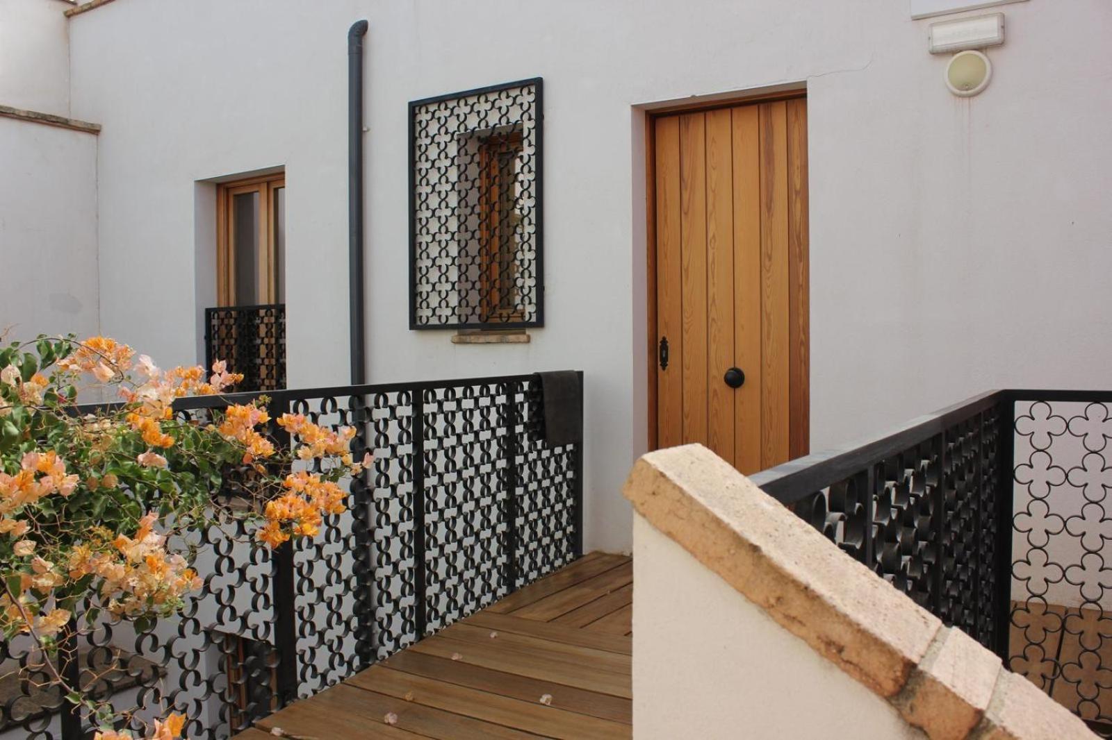 La Casa De La Escalera 1 Derecha * Cordoba