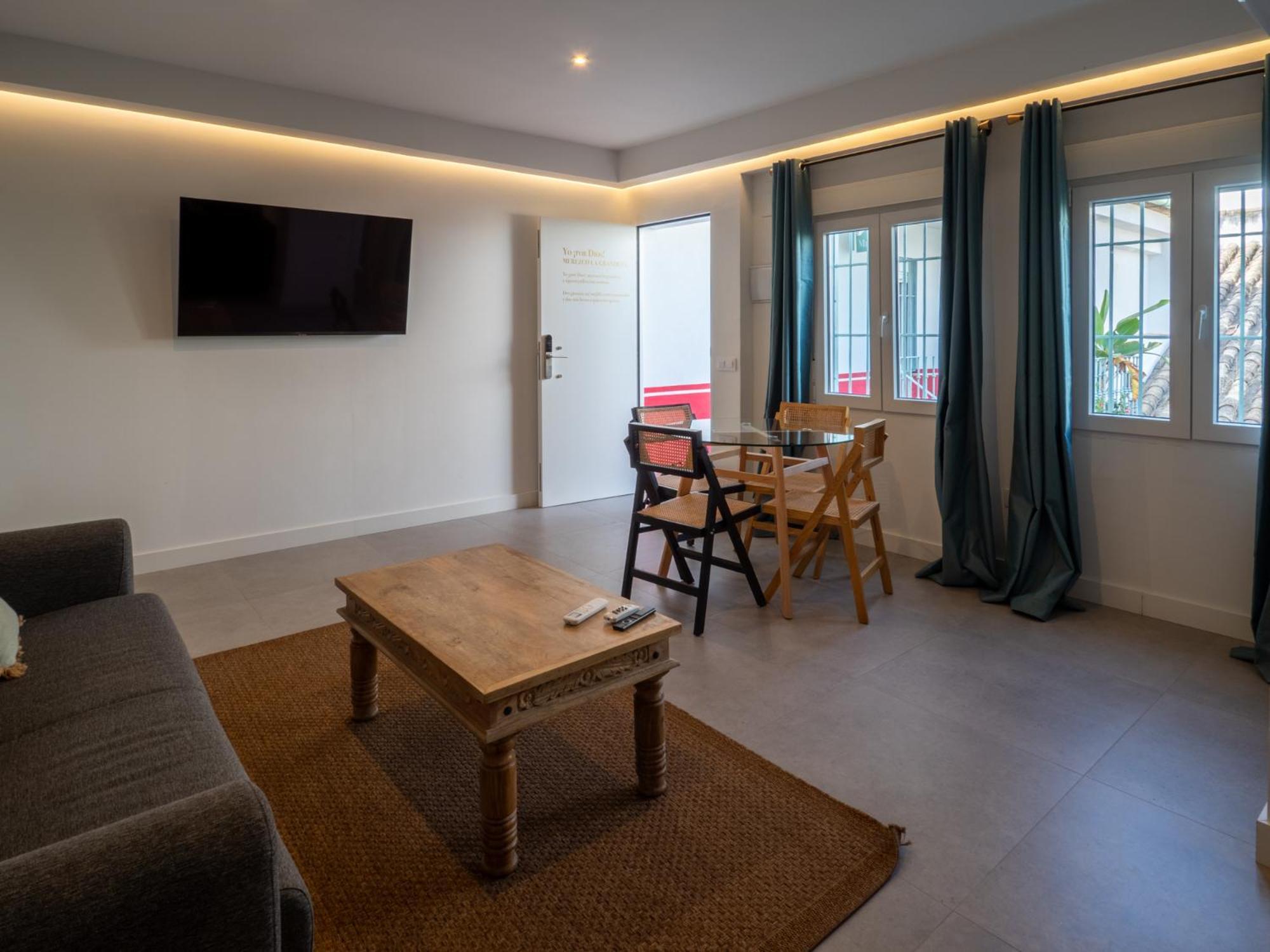 Apartment Bhost - Palacete Del Aguila *