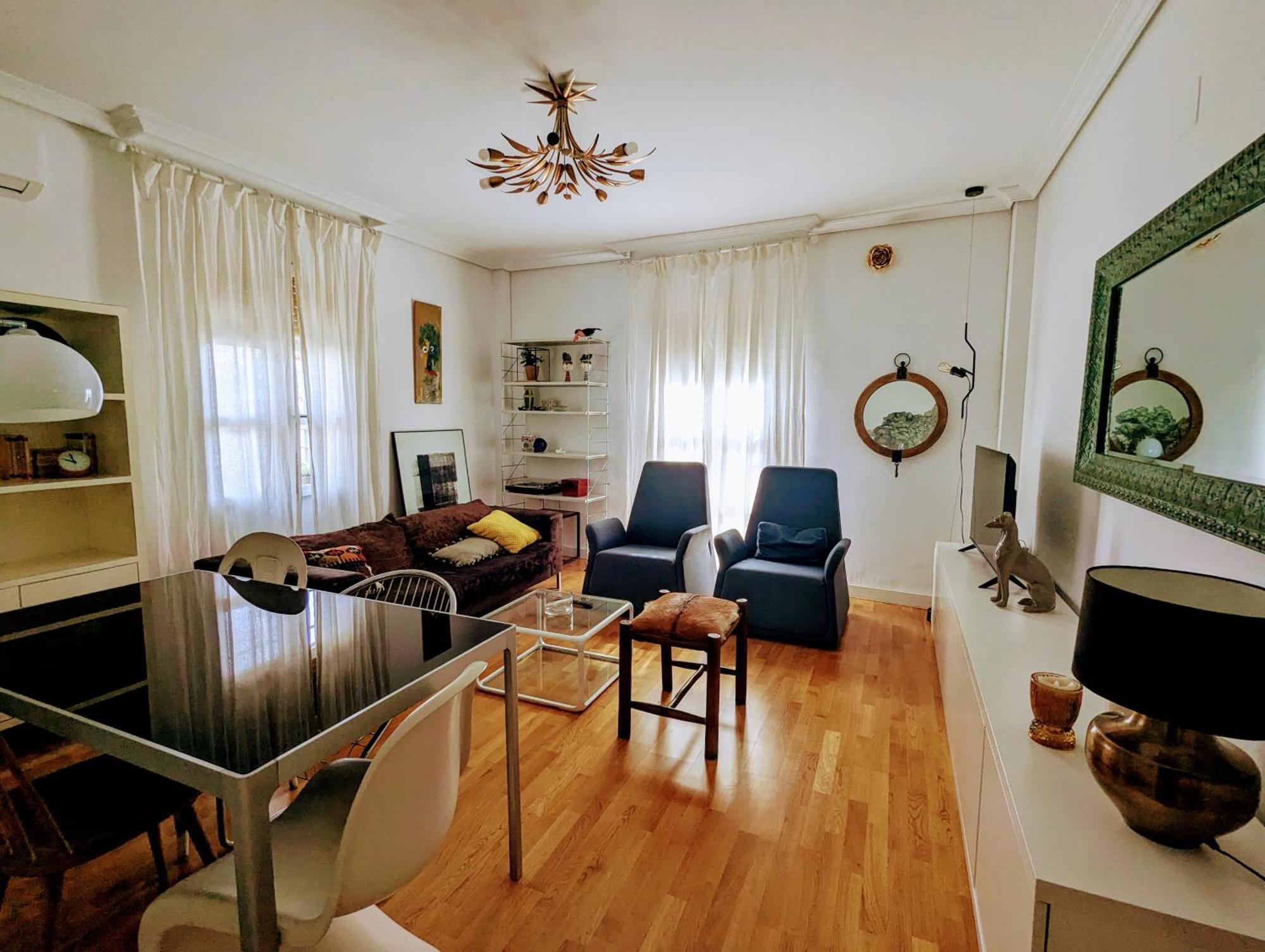 En Ciudad Vieja Apartamento *