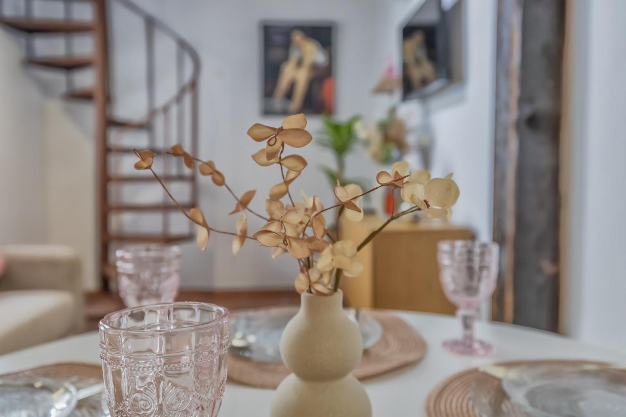 El Capricho De 1849 & Parking Apartamento