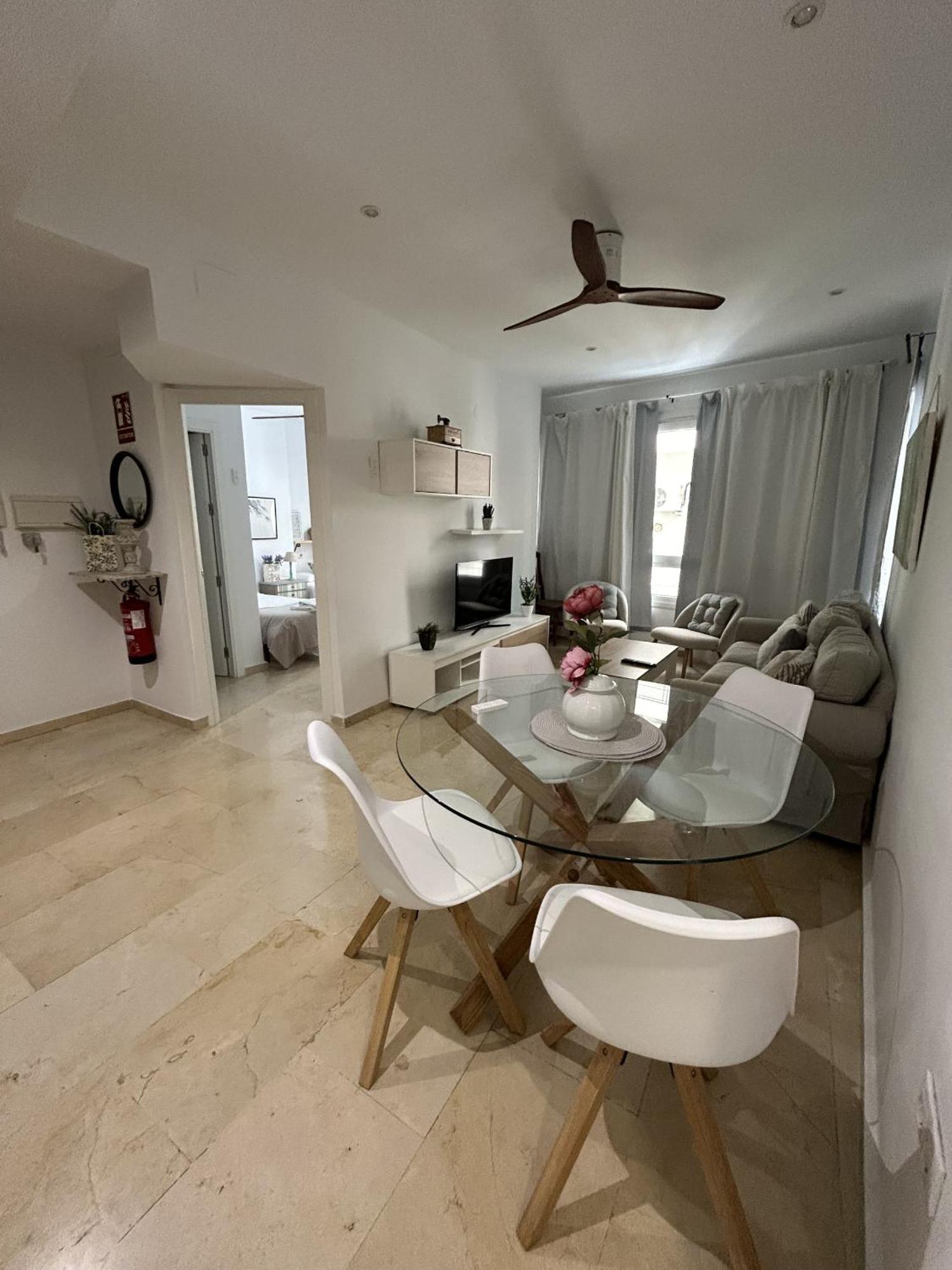 Apartment At Manuel De Sandoval