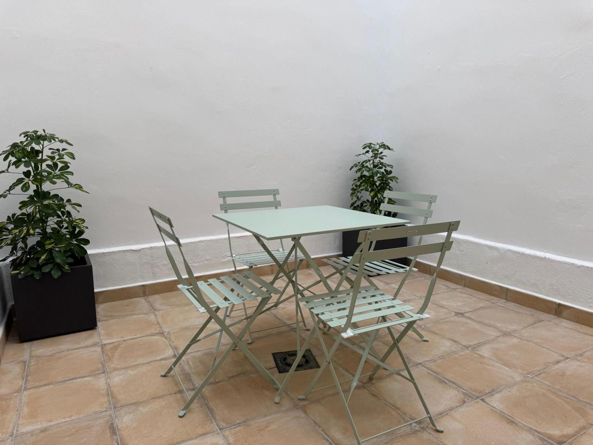 Patio De La Calleja Apartamento