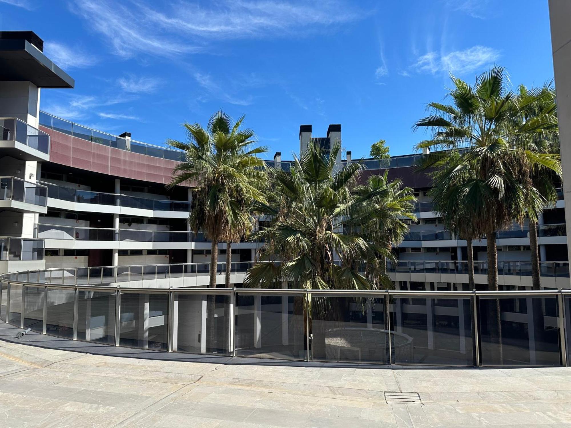 Tecnocordoba Aparcamiento Privado Gratuito Y Piscina *