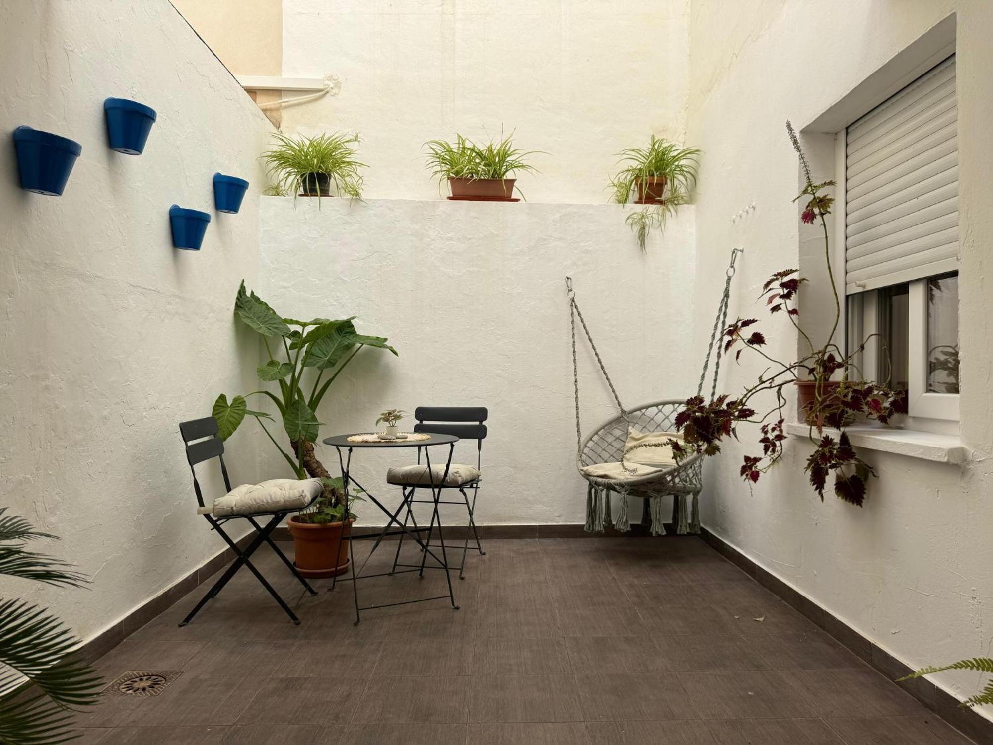 El Patio De Dona Engracia
