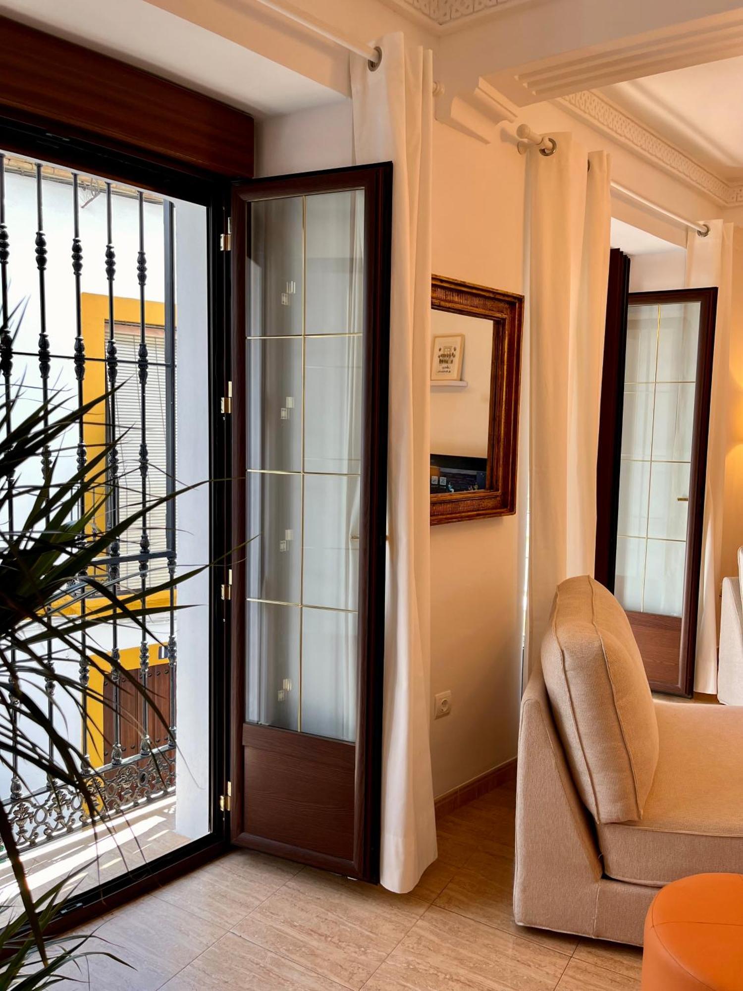 1 By Mezquitasuites Apartment