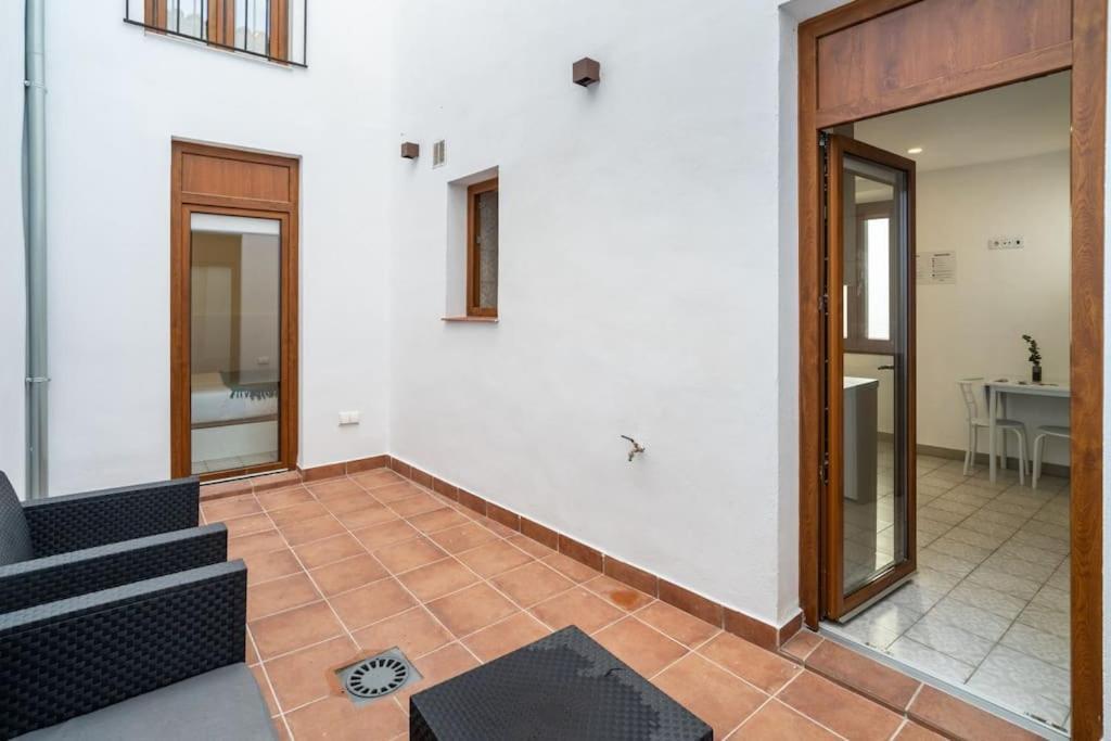 Apartamento Stunning Andalusian Oasis With Terrace & Pool Córdoba