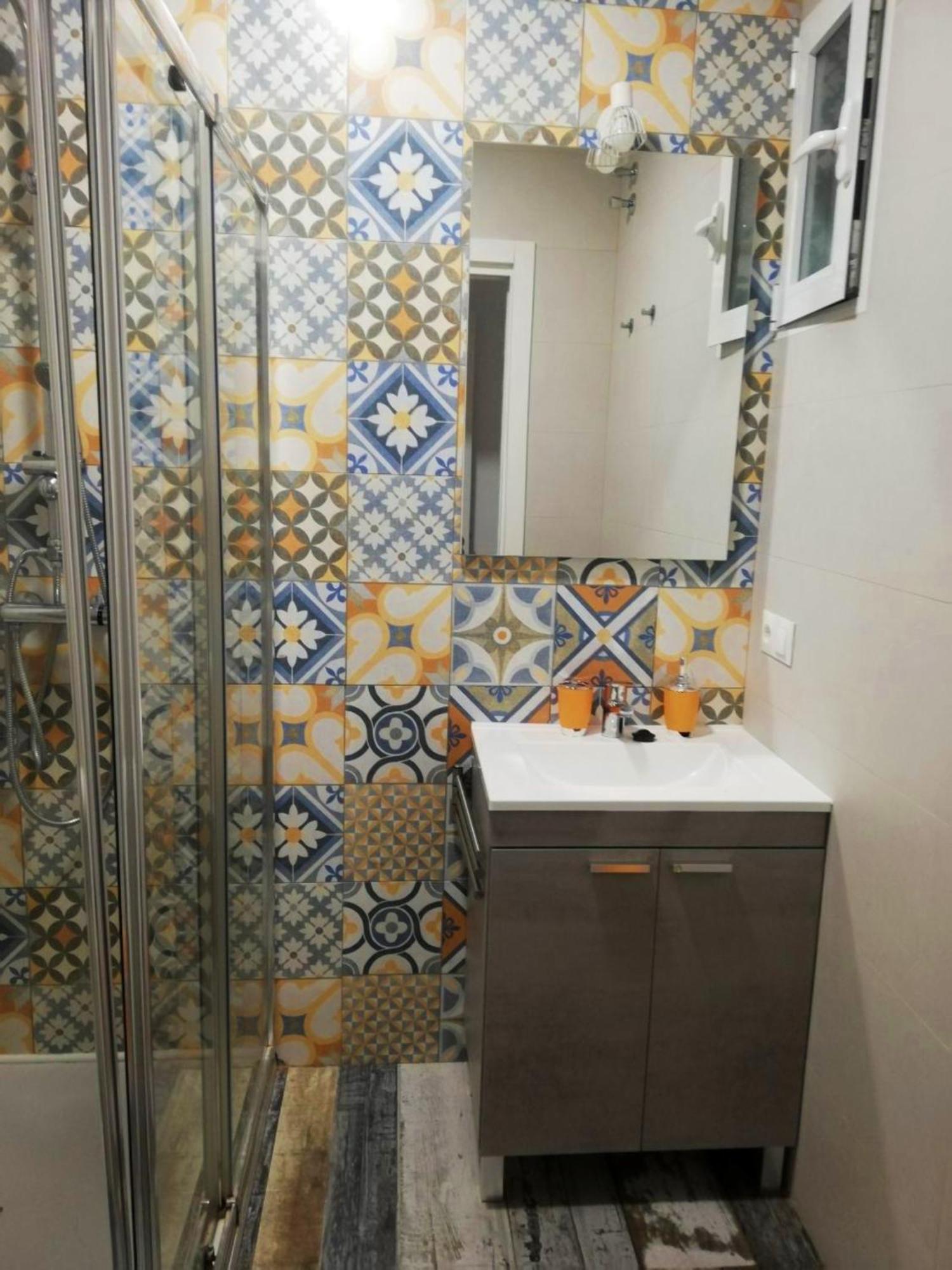 Modernos En Ciudad Jardin Apartment
