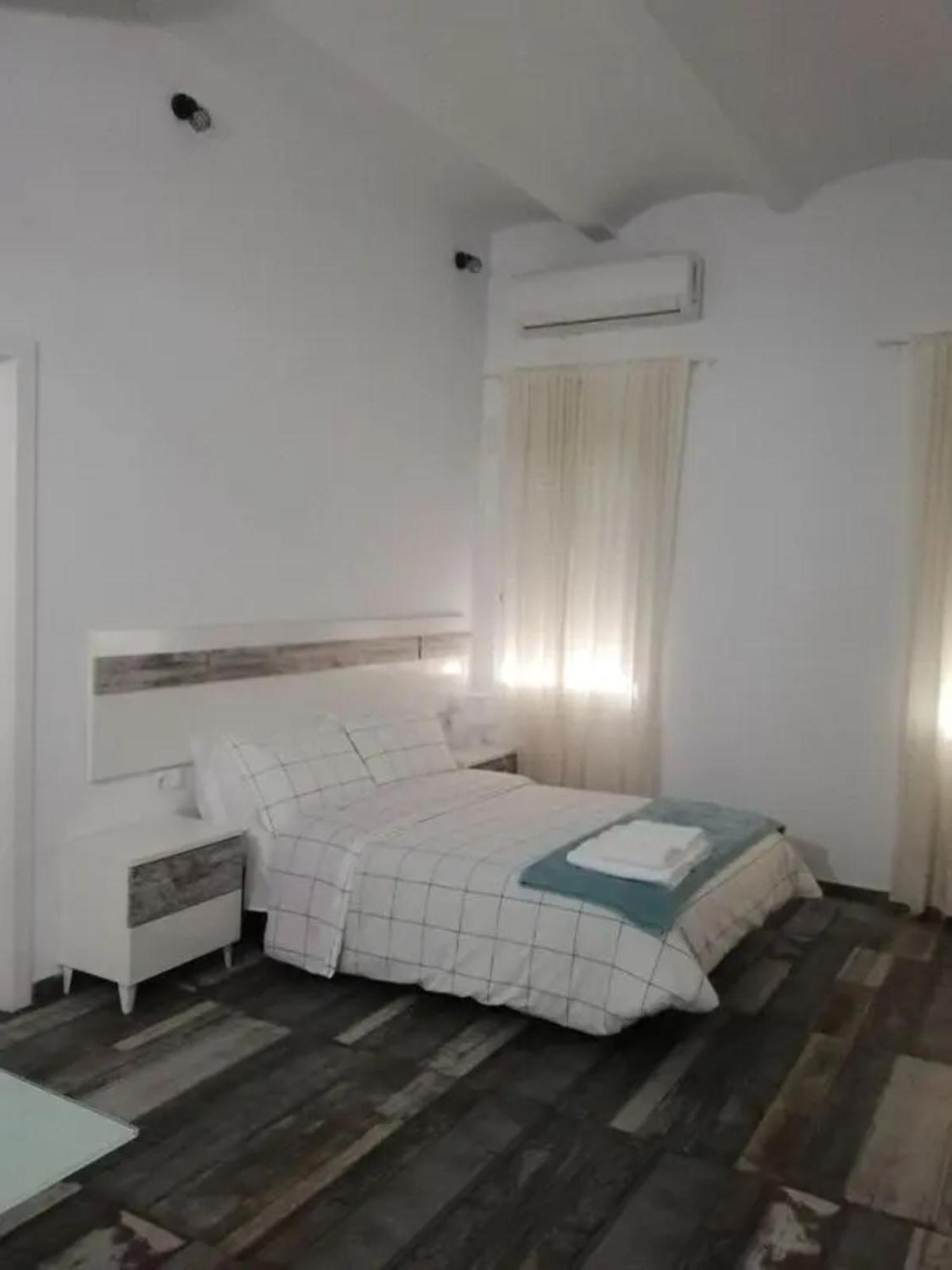 Apartment Modernos En Ciudad Jardin Cordoba