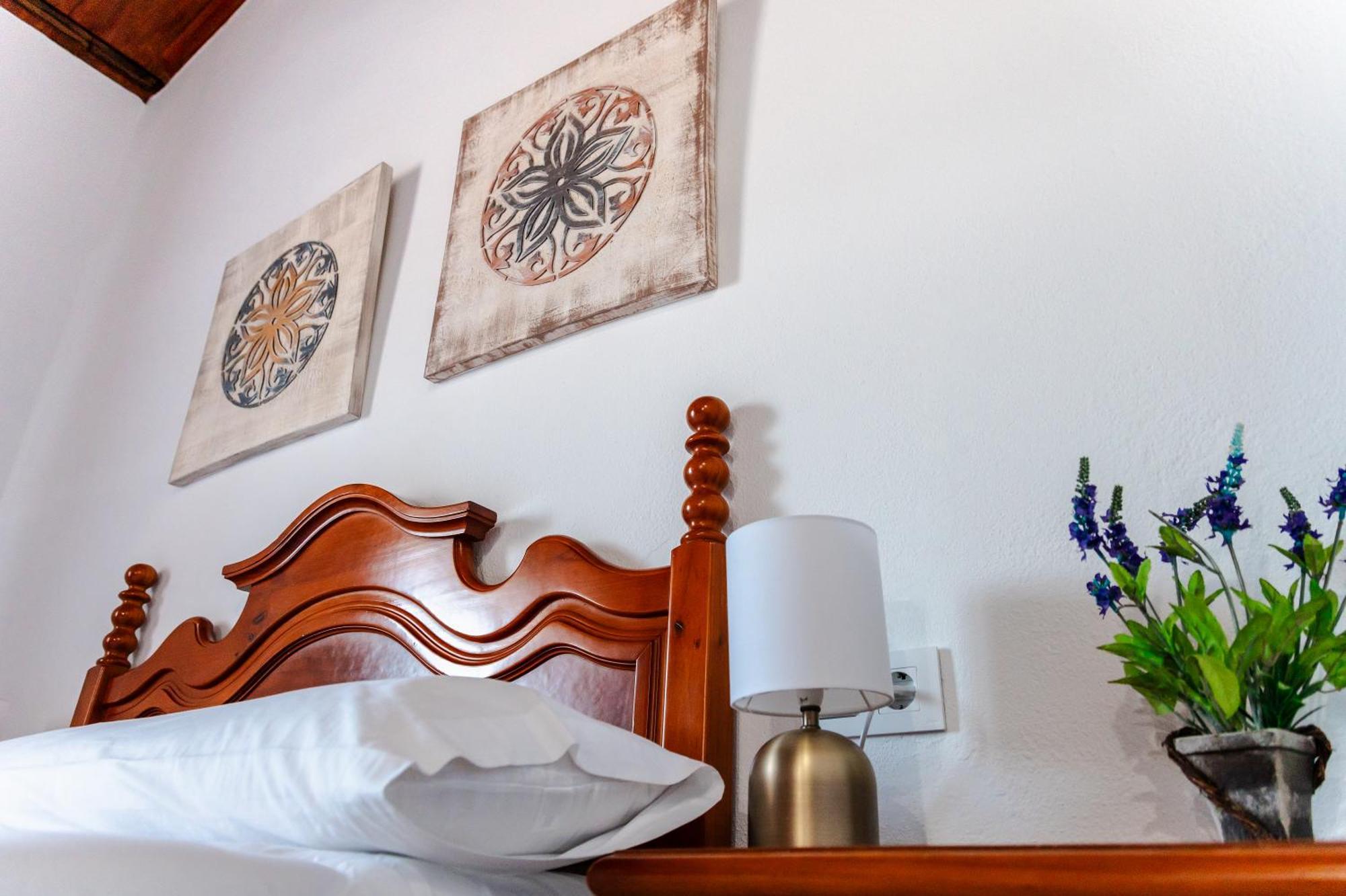 Con Piscina, Barbacoa, Aire Acondicionado, Wifi De Alta Velocidad, Cocina Exterior Y Parking Сasa de vacaciones Córdoba