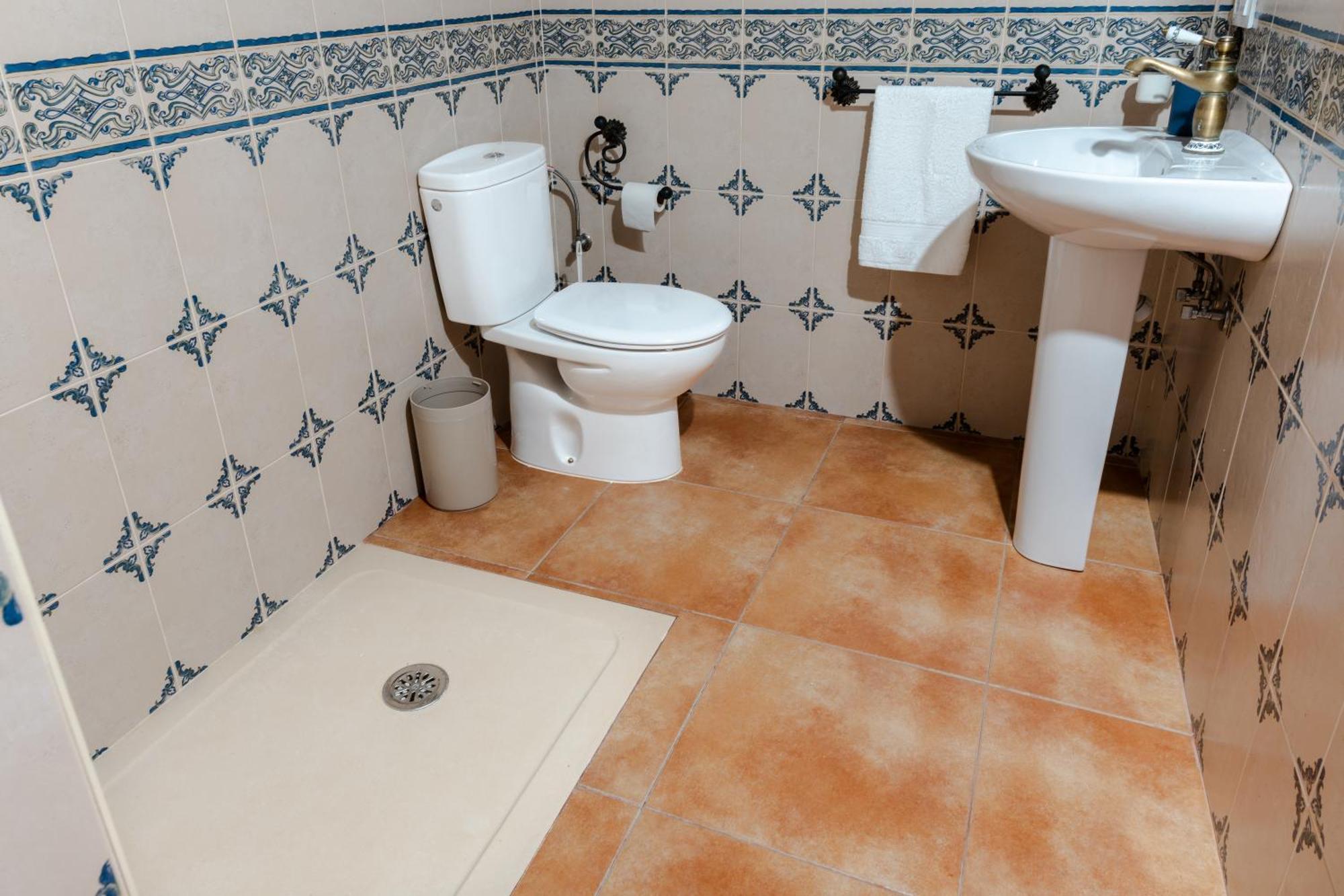 Con Piscina, Barbacoa, Aire Acondicionado, Wifi De Alta Velocidad, Cocina Exterior Y Parking *