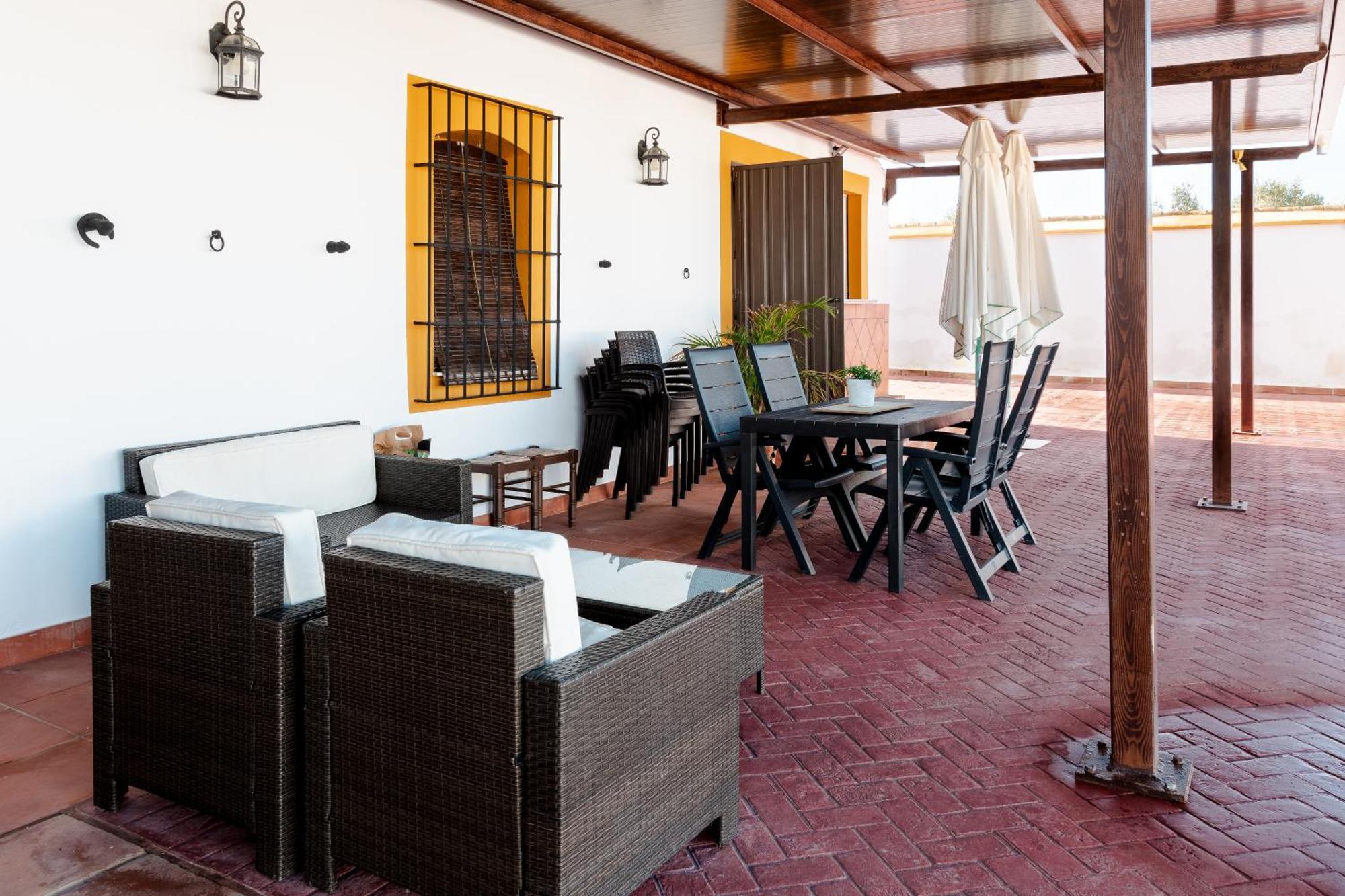 Con Piscina, Barbacoa, Aire Acondicionado, Wifi De Alta Velocidad, Cocina Exterior Y Parking Сasa de vacaciones