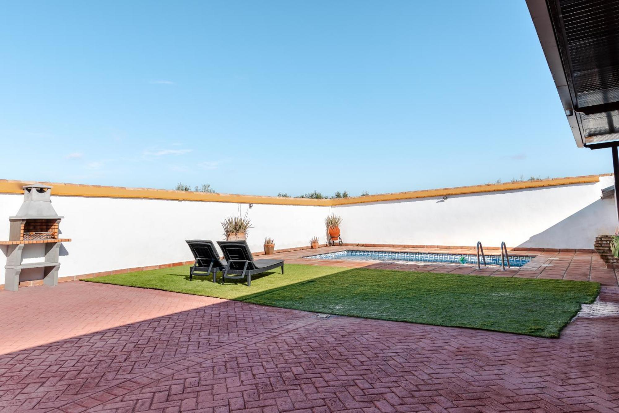 Con Piscina, Barbacoa, Aire Acondicionado, Wifi De Alta Velocidad, Cocina Exterior Y Parking Córdoba
