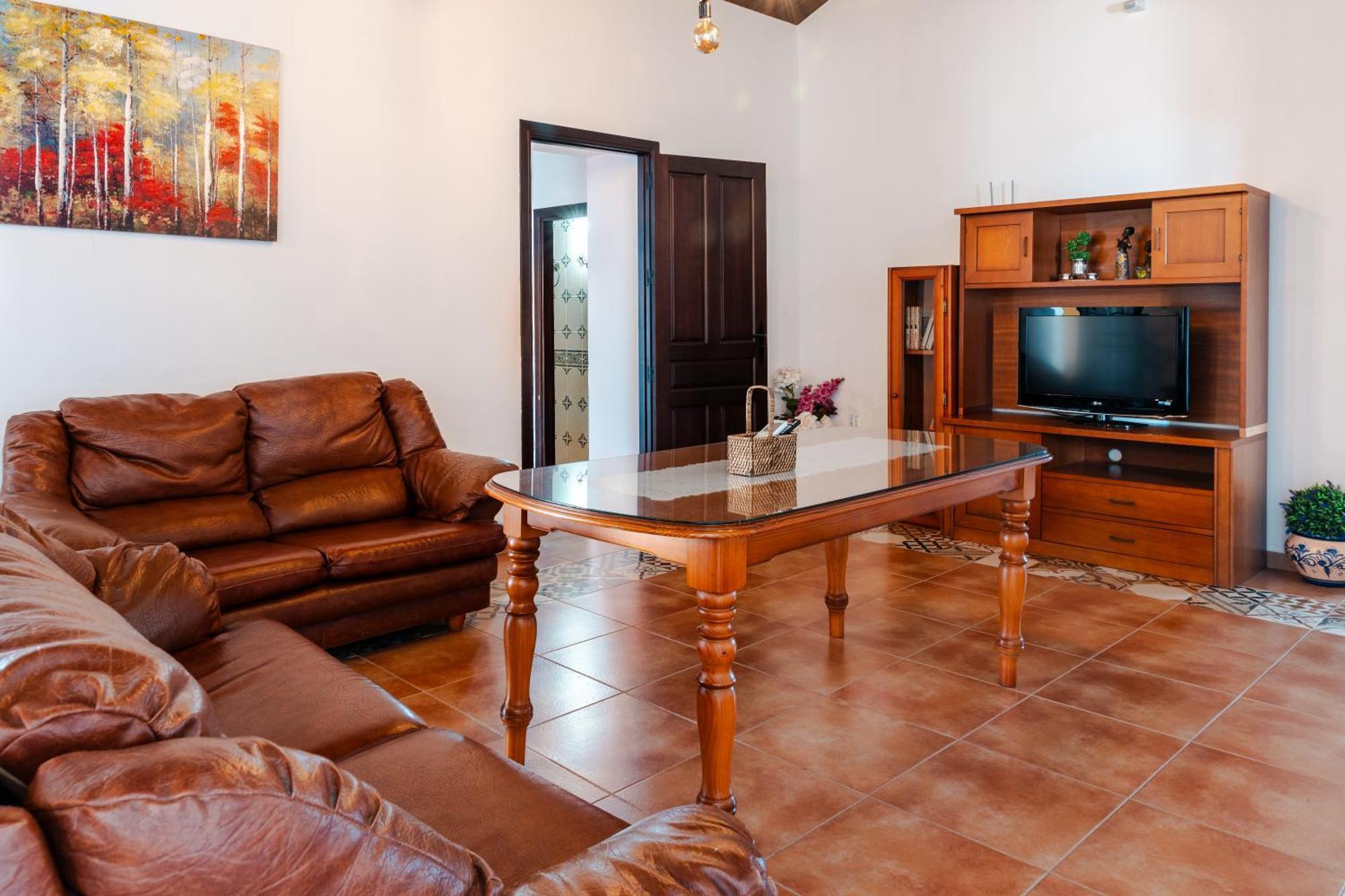 Con Piscina, Barbacoa, Aire Acondicionado, Wifi De Alta Velocidad, Cocina Exterior Y Parking Córdoba