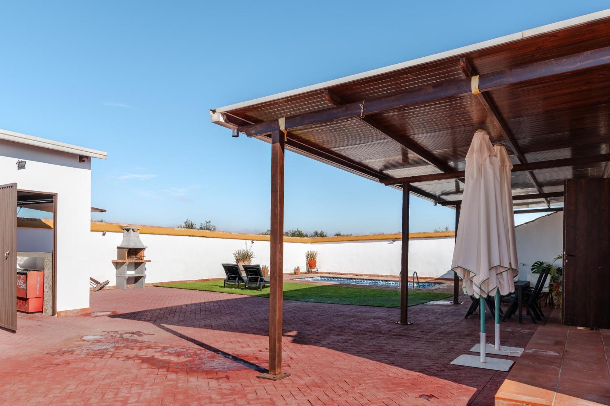 Con Piscina, Barbacoa, Aire Acondicionado, Wifi De Alta Velocidad, Cocina Exterior Y Parking *