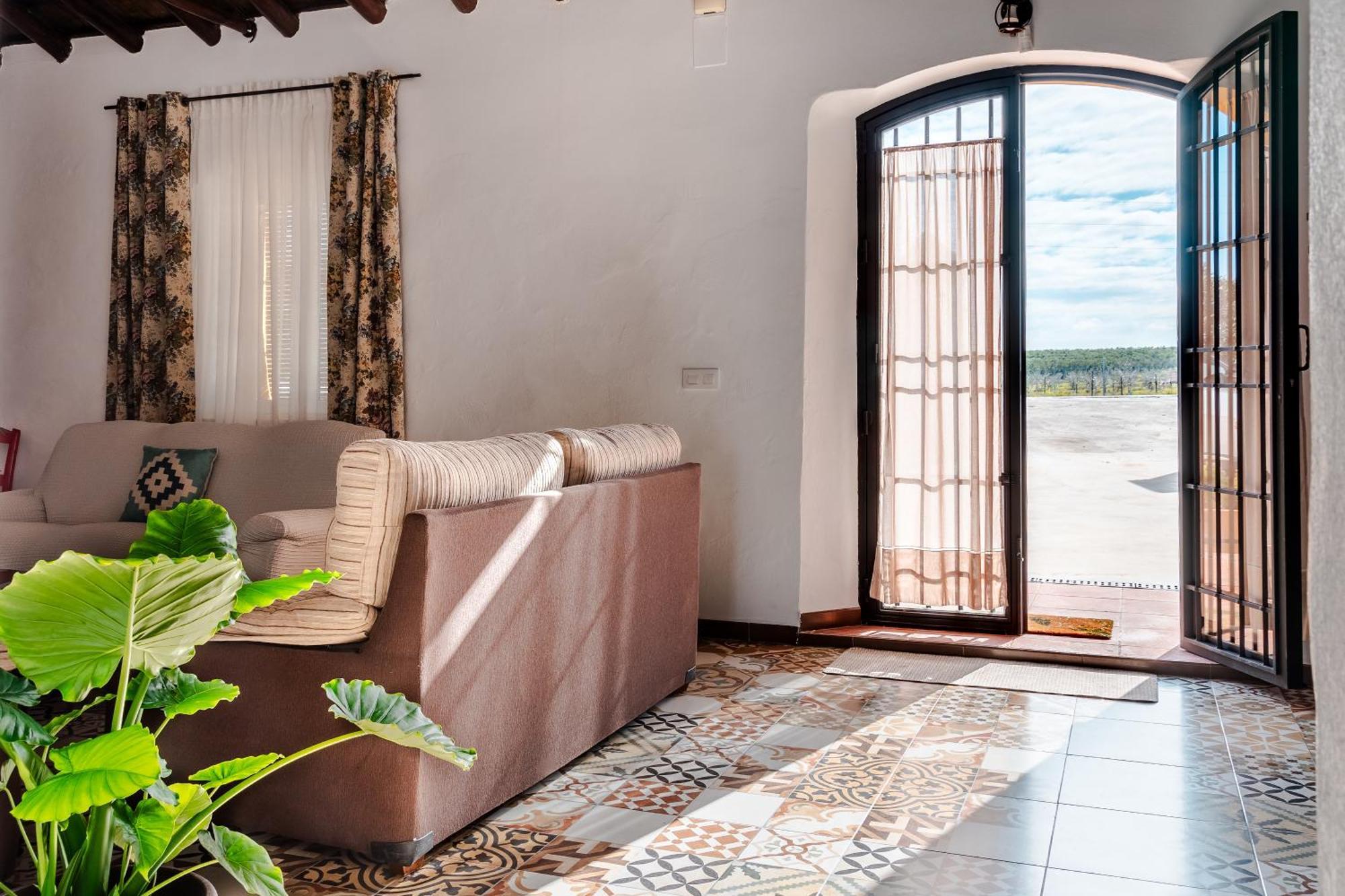 Con Piscina, Barbacoa, Aire Acondicionado, Wifi De Alta Velocidad, Cocina Exterior Y Parking Córdoba