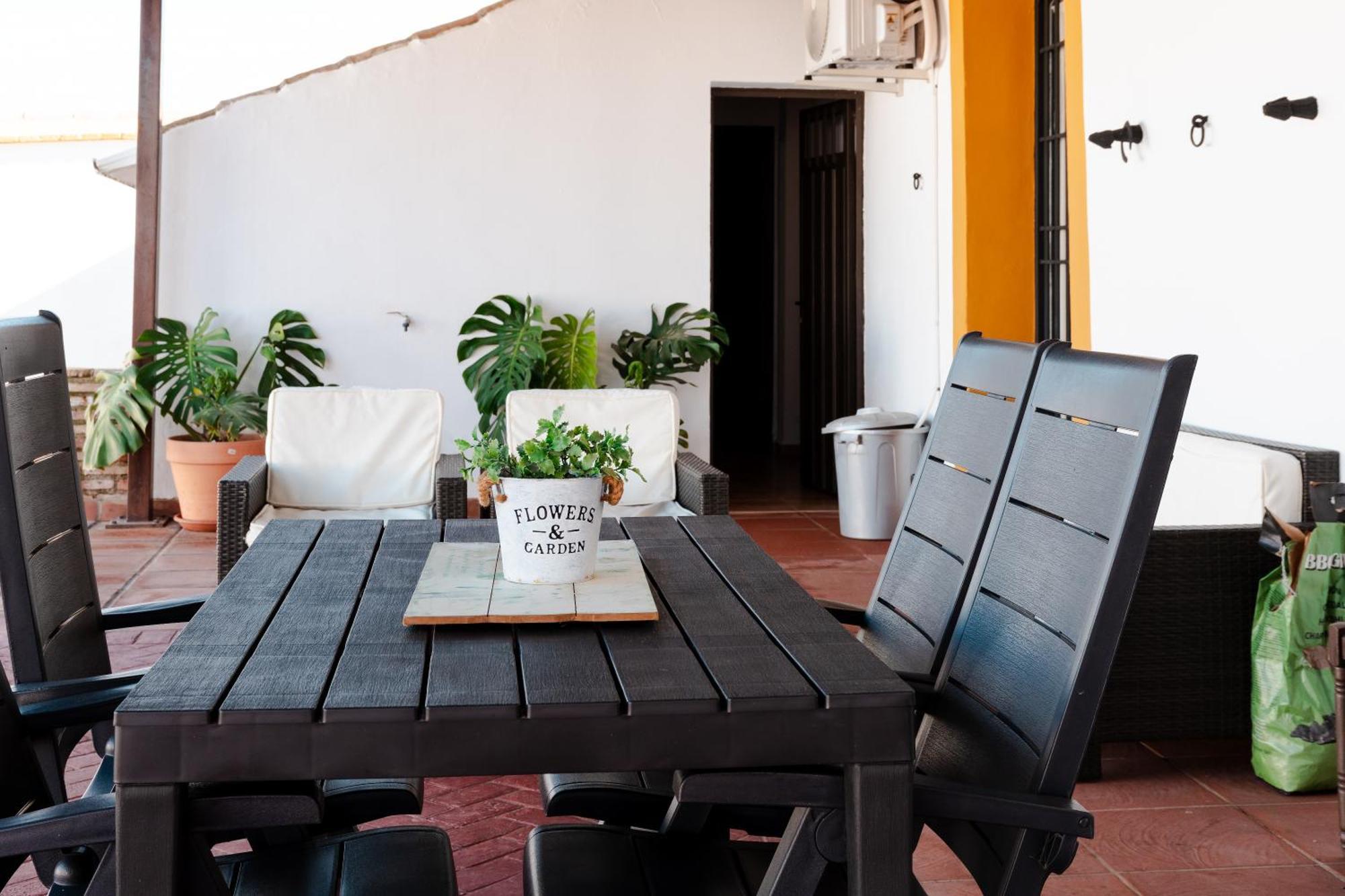 Сasa de vacaciones Con Piscina, Barbacoa, Aire Acondicionado, Wifi De Alta Velocidad, Cocina Exterior Y Parking Córdoba