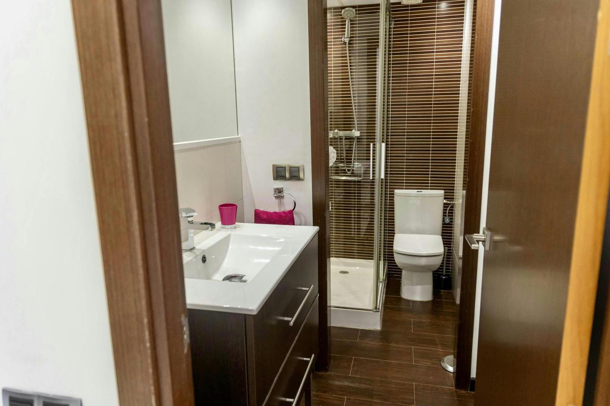 Paises Balticos Con Parking Gratis Apartamento