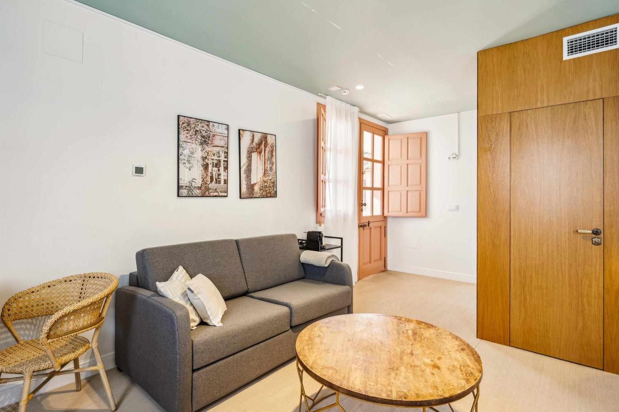 Limehome Calle Pozanco * Cordoba