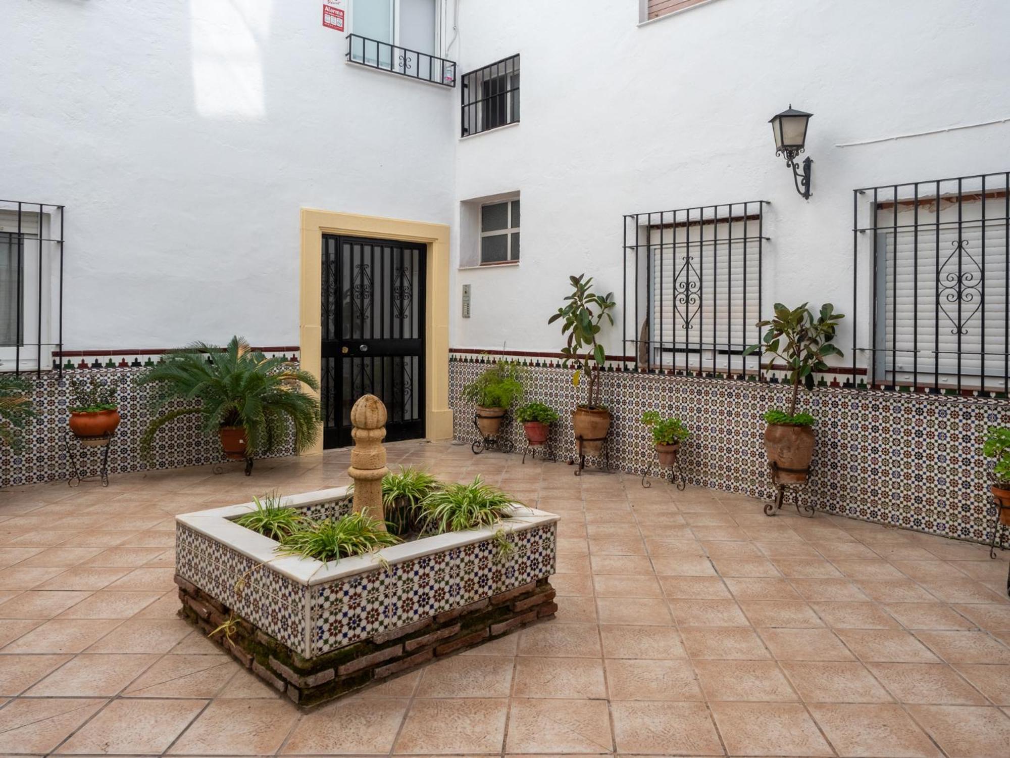Bhost - Super Lopez Cordoba
