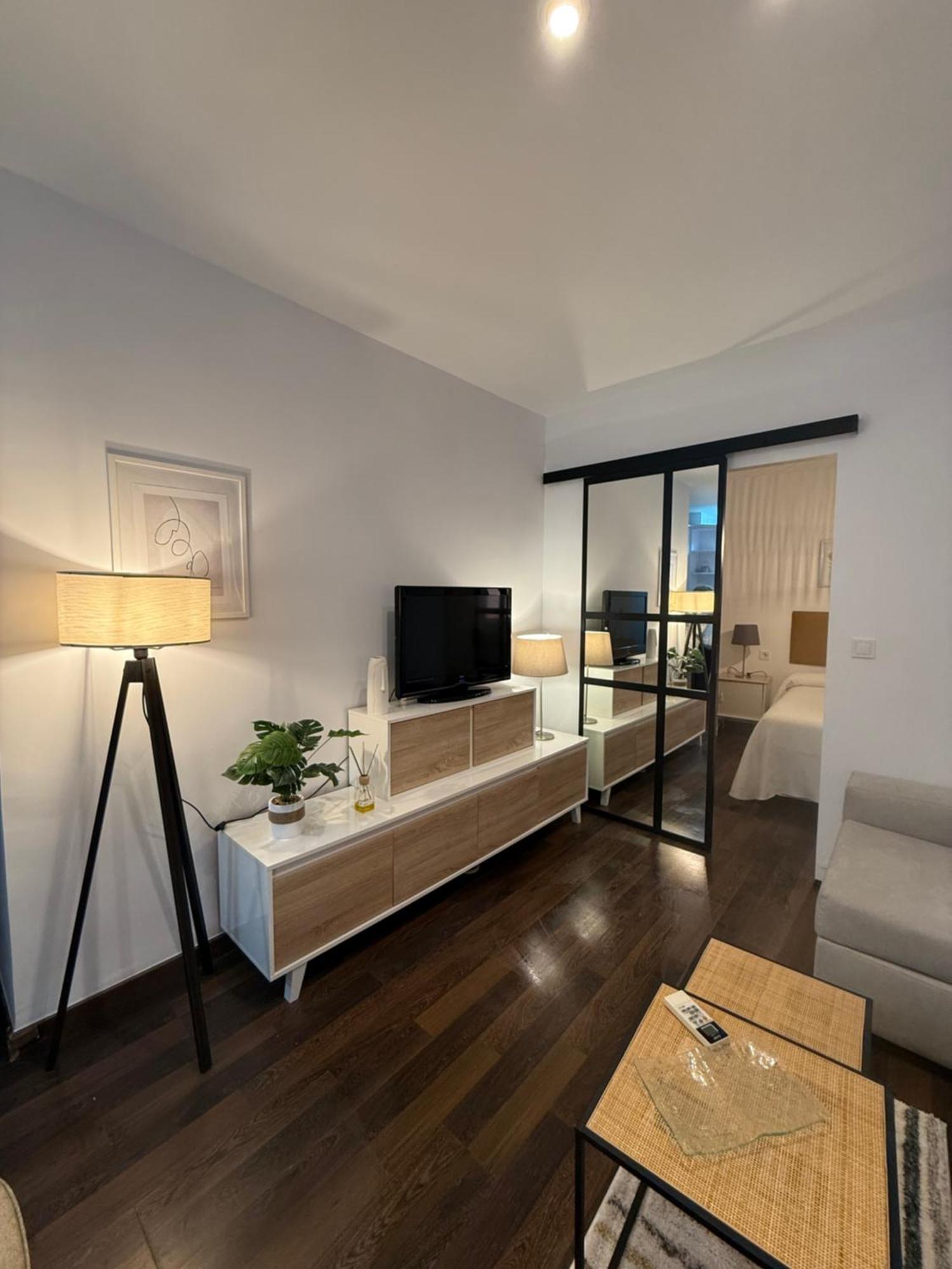 Apartment Azonaicas *
