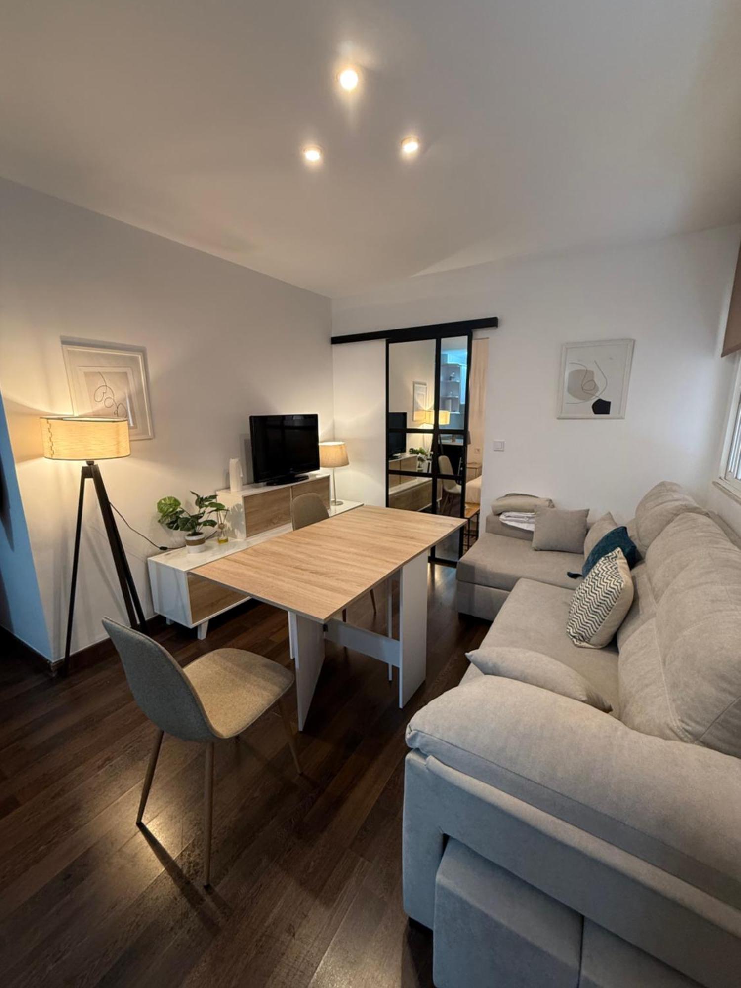 Azonaicas Apartamento