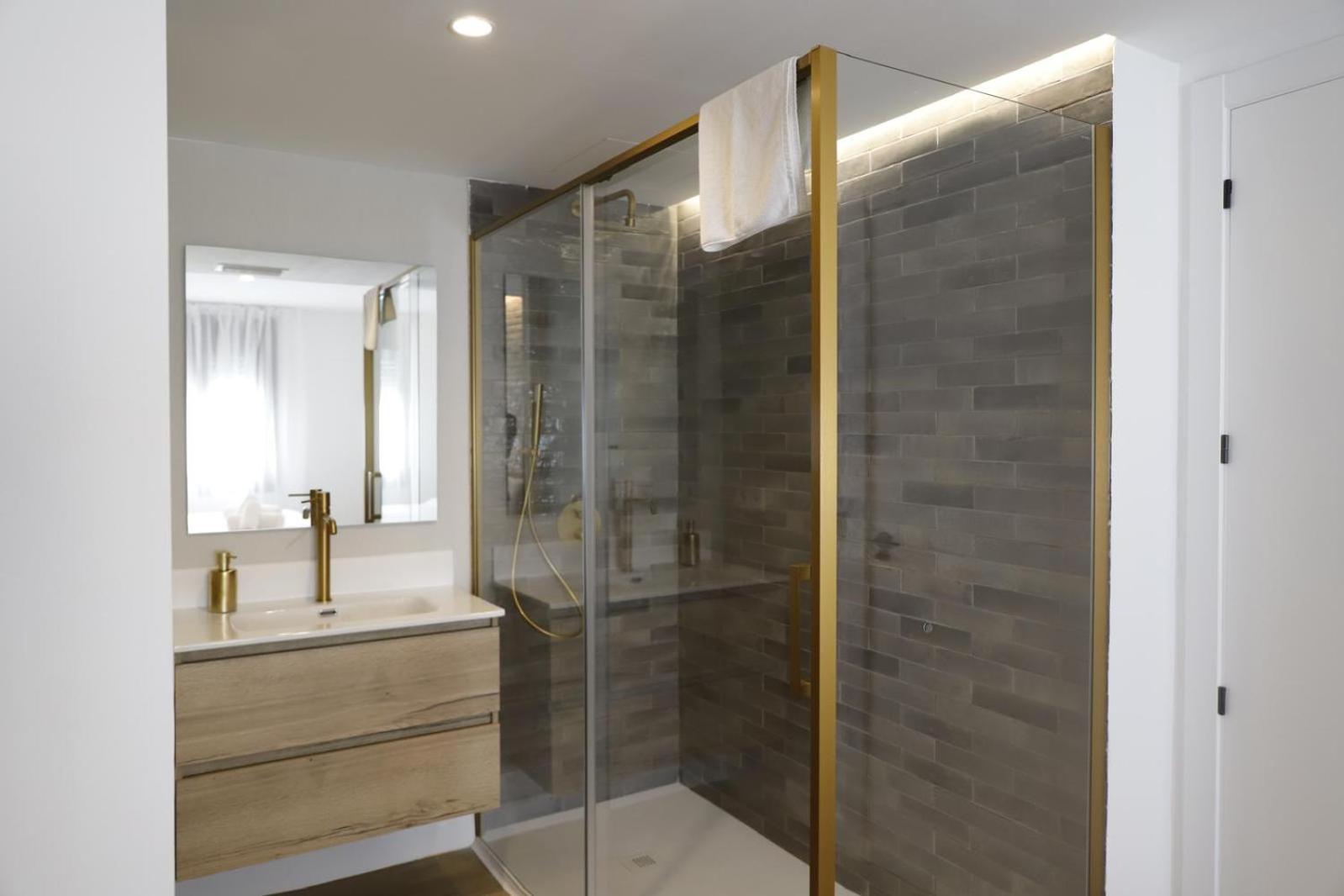 Medina Homes Deanes
