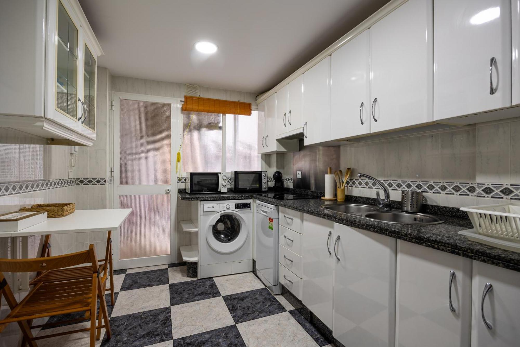 Apartamento En La Entrada Del Barrio Antiguo