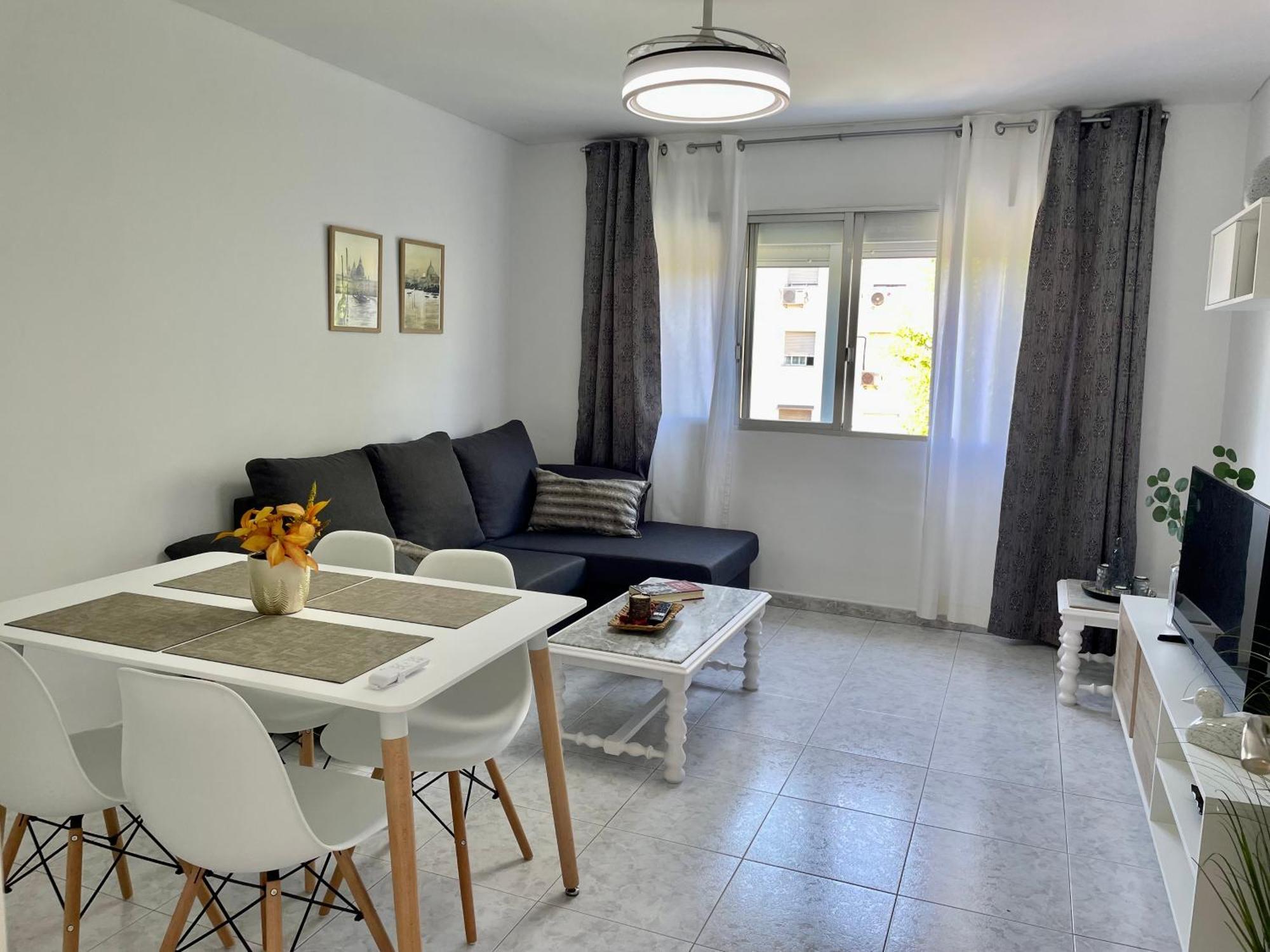Fuensanta Apartamento *