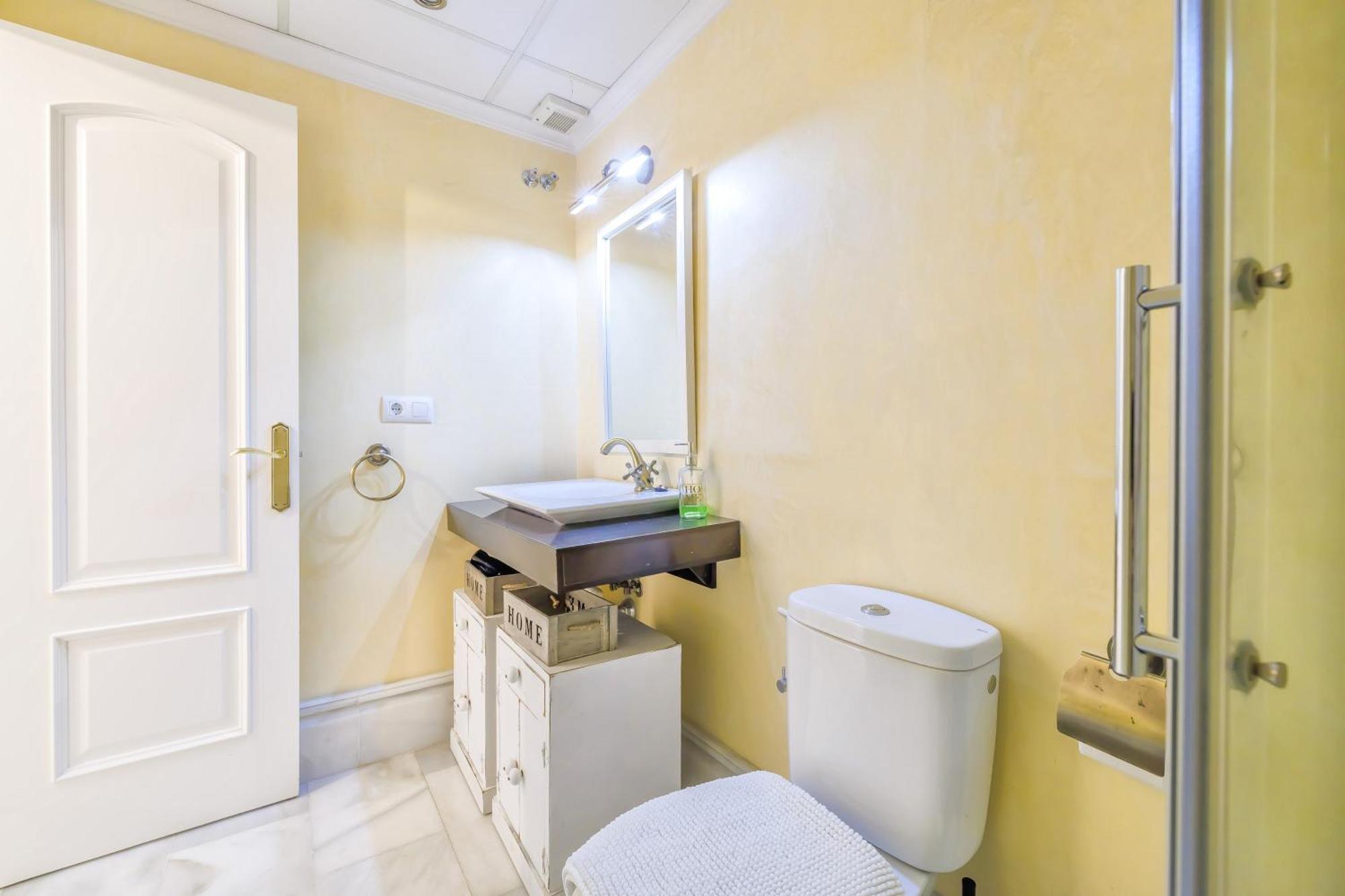 Apartamento Duplex La Almazara En El Centro Historico De *