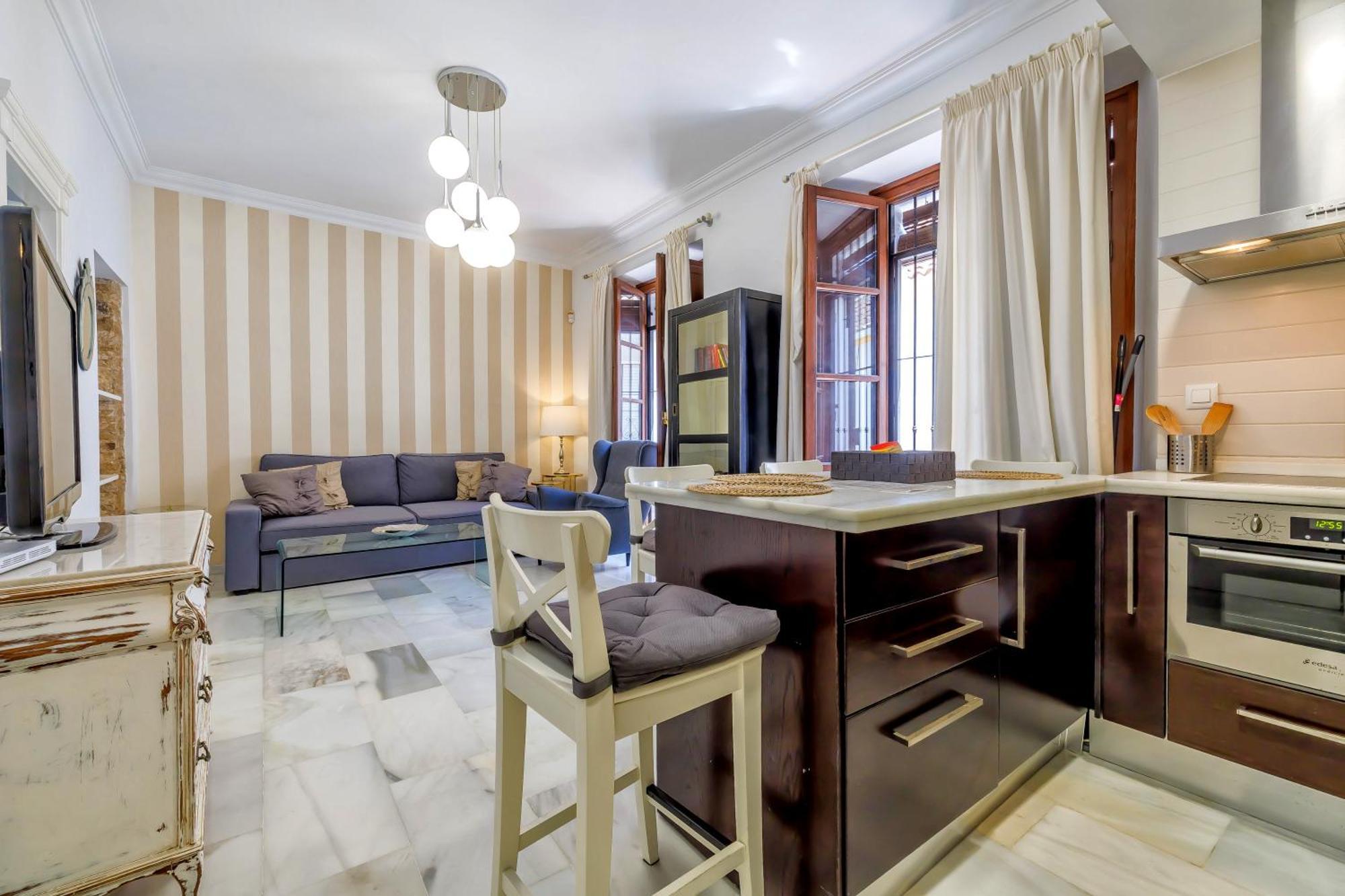 Duplex La Almazara En El Centro Historico De Apartamento