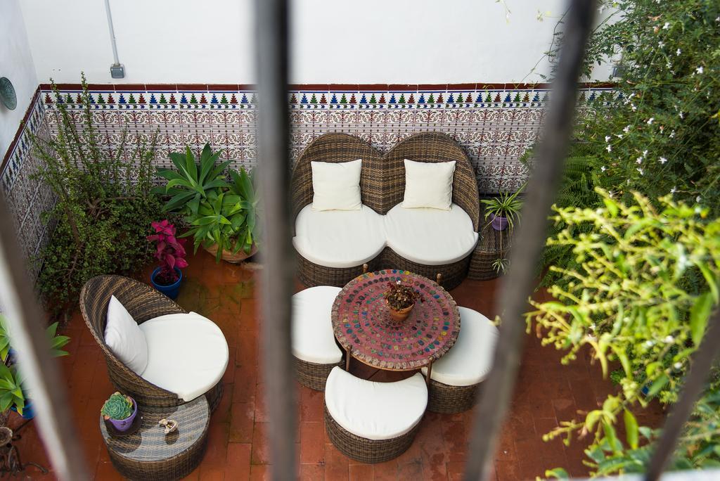 Backpacker Al-katre Bed and breakfast
