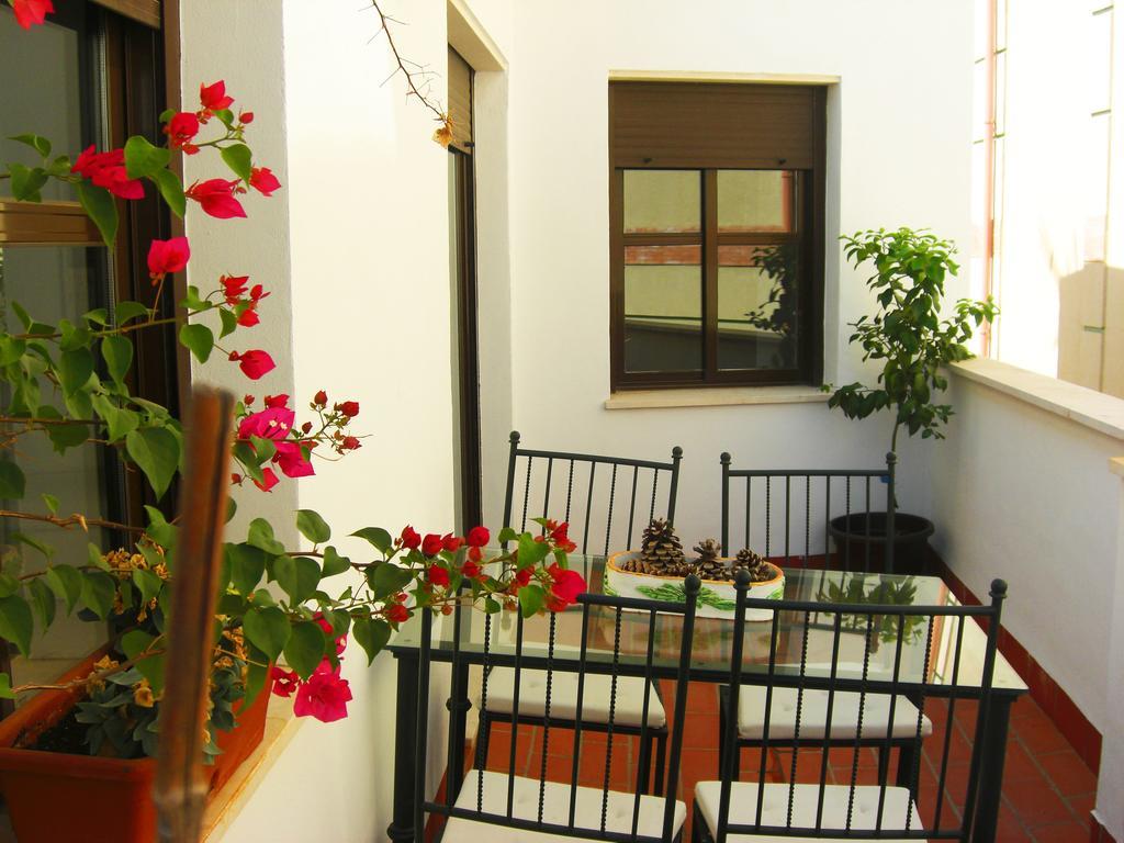 Apartment Penthouse Puerta De La Juderia