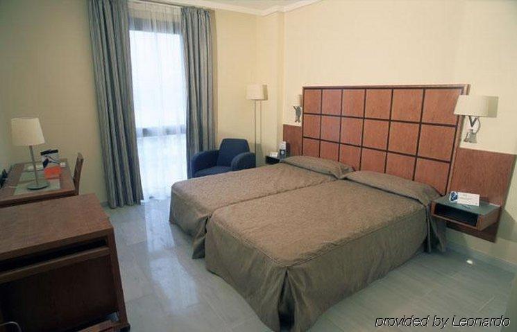 Exe Ciudad De Hotel Córdoba