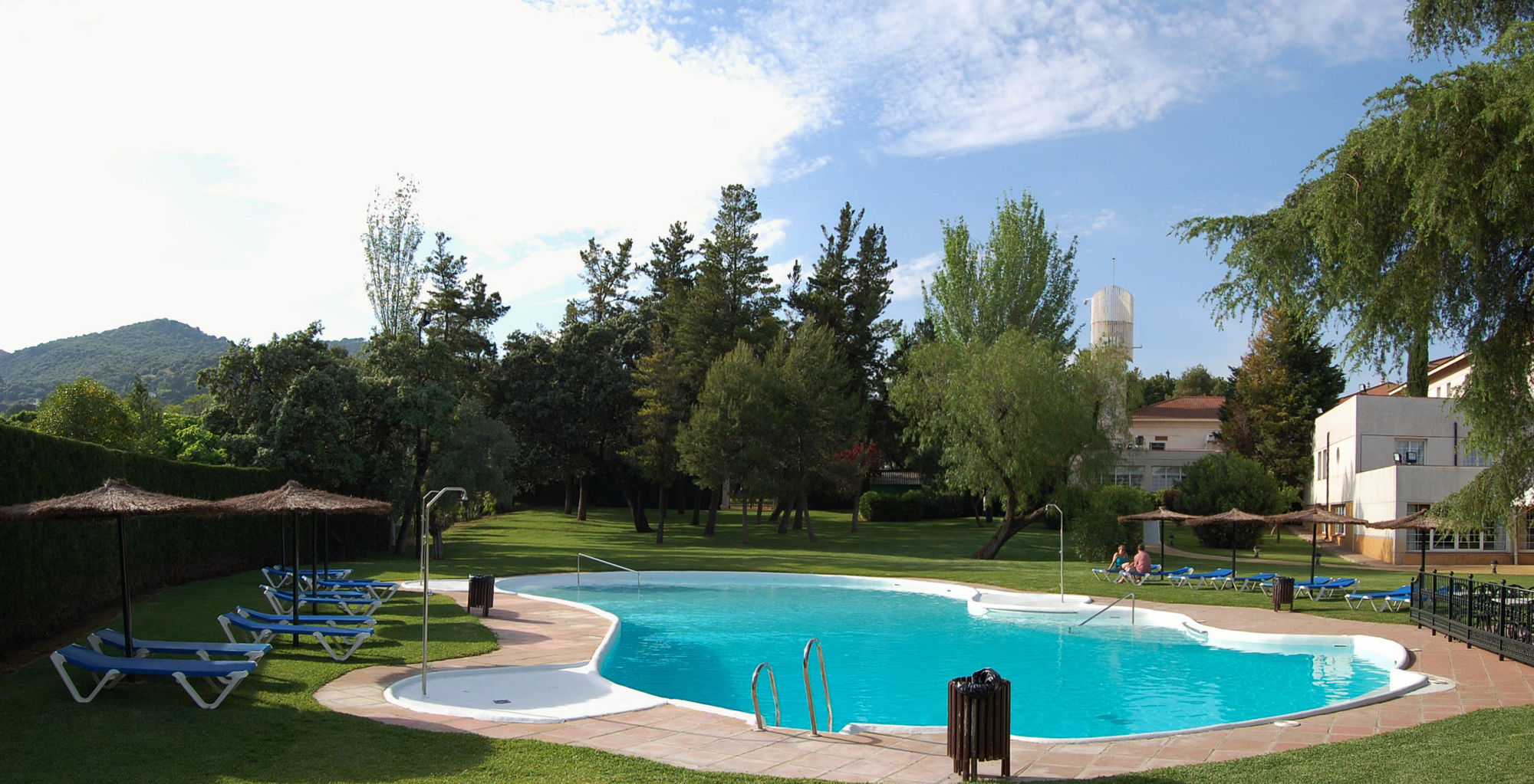 Hotel Crisol Jardines De 4*