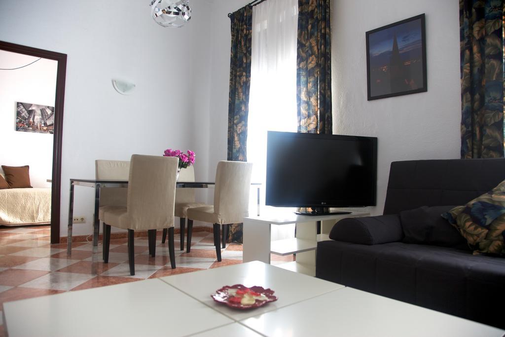 Apartment Plaza De Austria *
