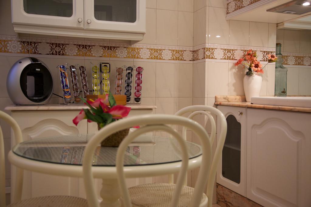 Apartment Plaza De Austria Cordoba